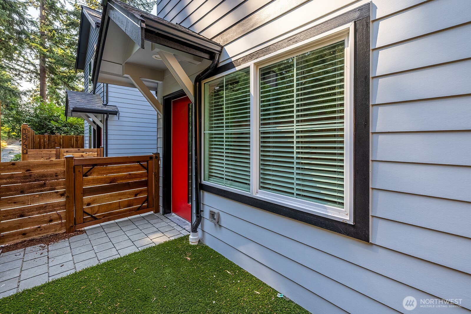 13732 Stone Avenue Property Photo 19