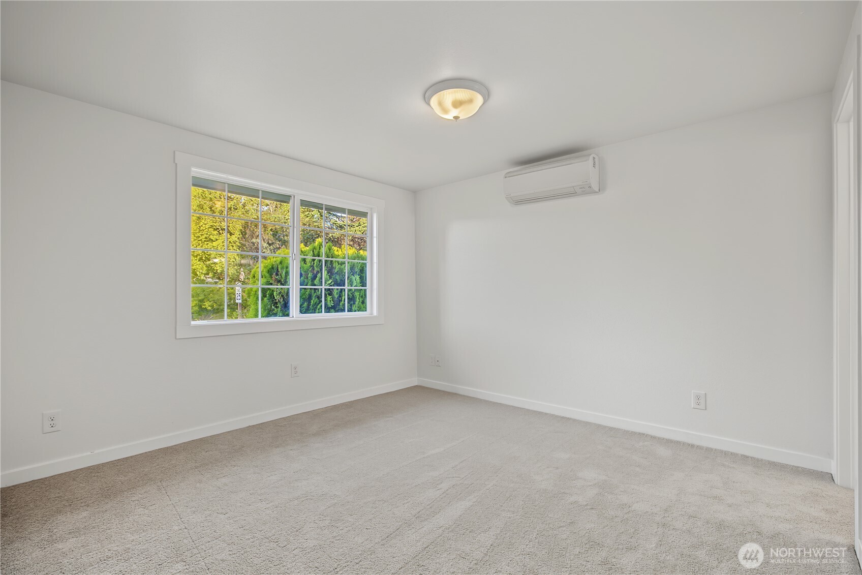10622 10th Street Ct Property Photo 14