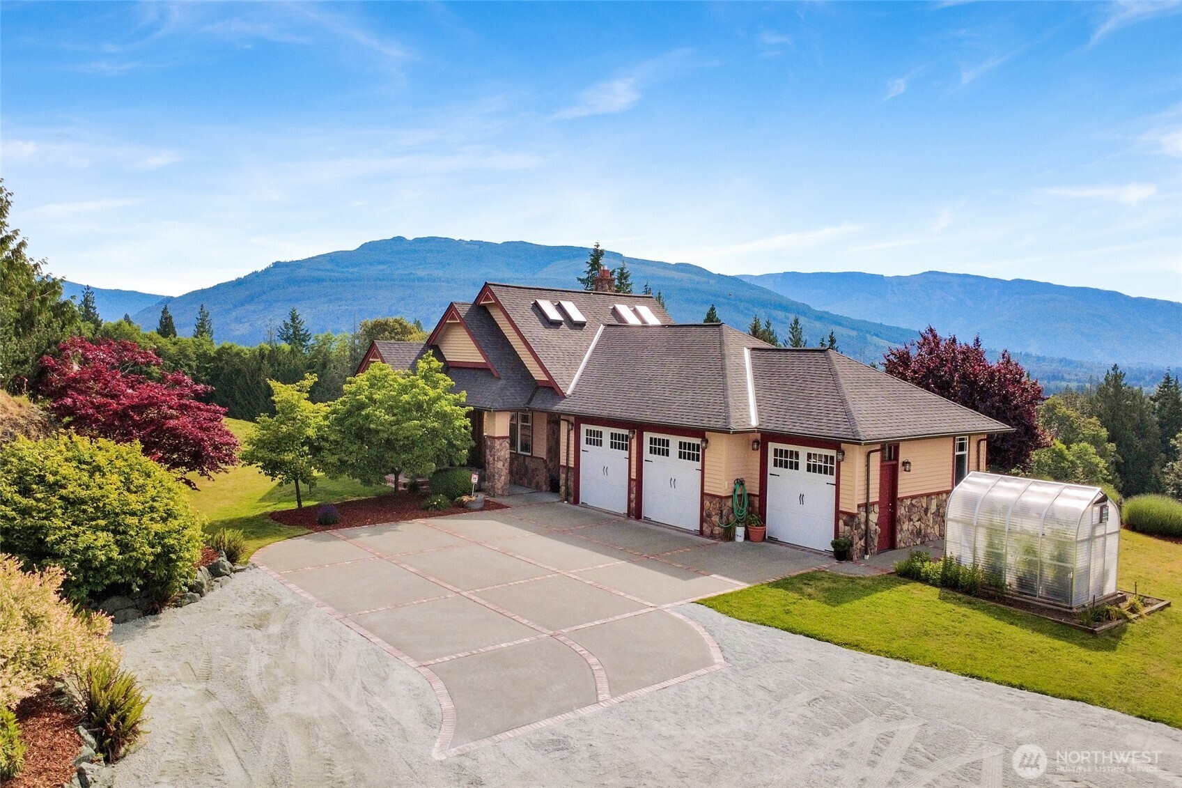 18077 Fox Hollow Lane Property Photo 14