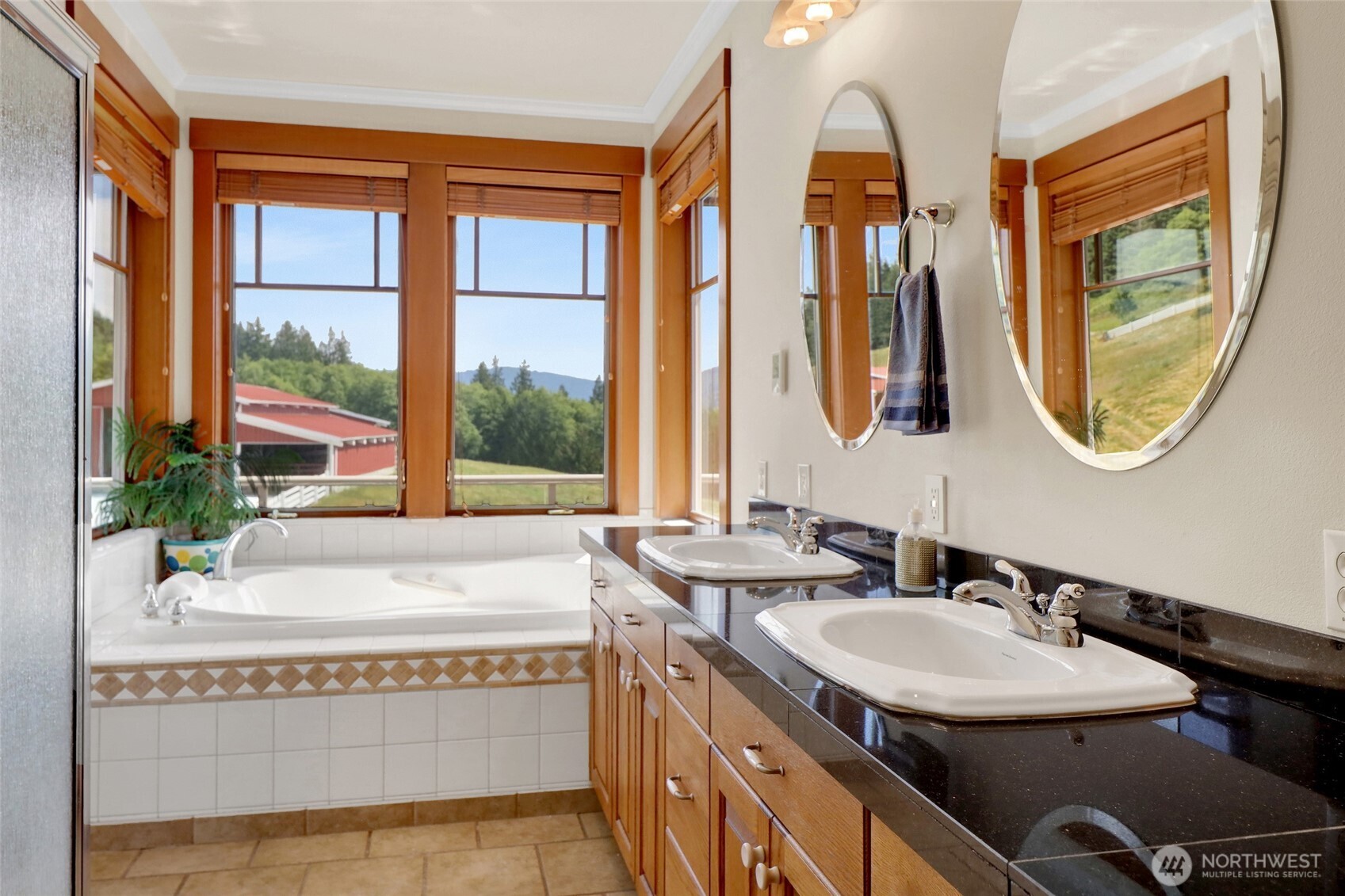 18077 Fox Hollow Lane Property Photo 27