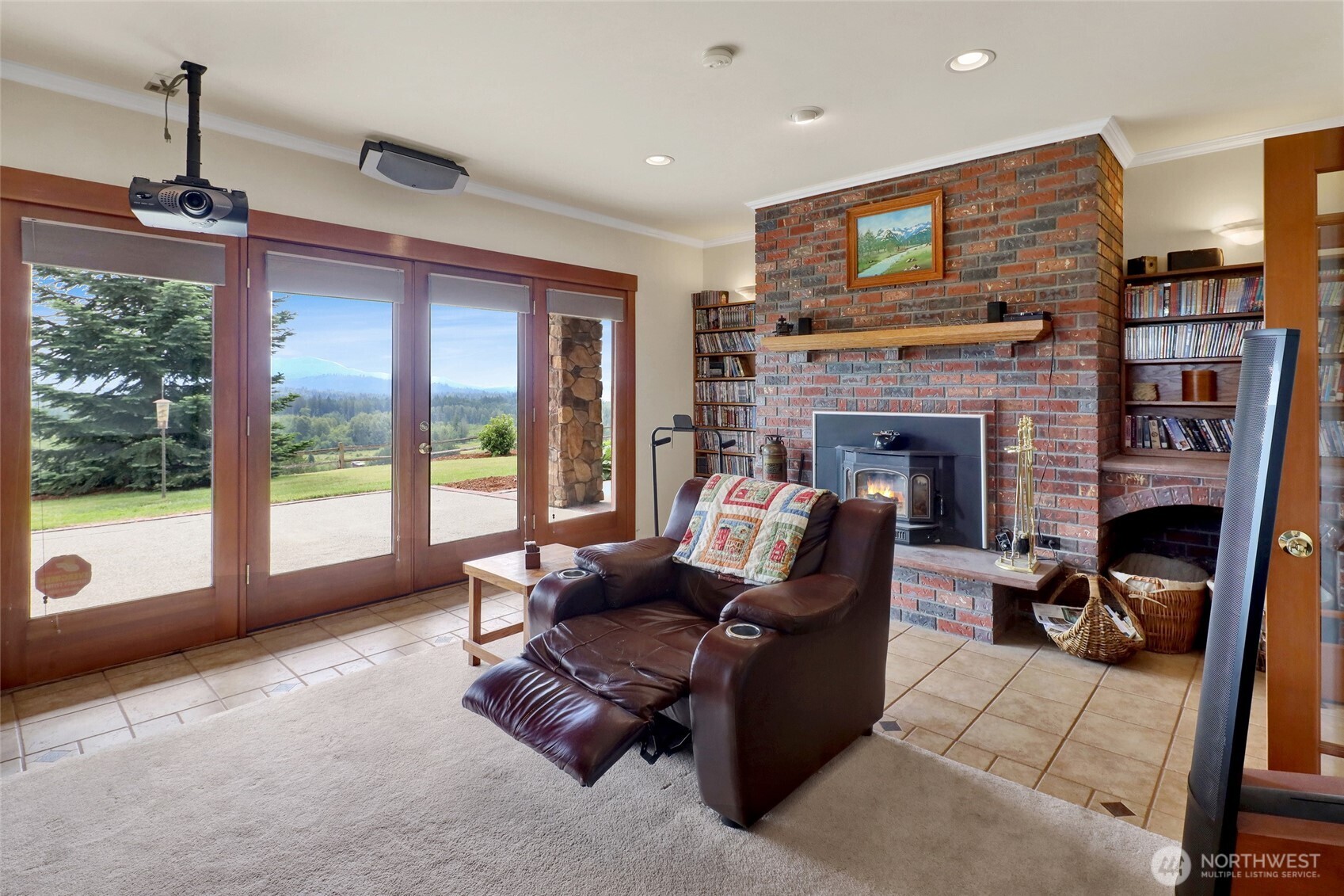 18077 Fox Hollow Lane Property Photo 35