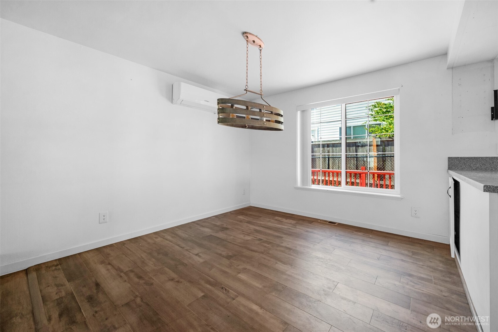 17628 27th Avenue Property Photo 4