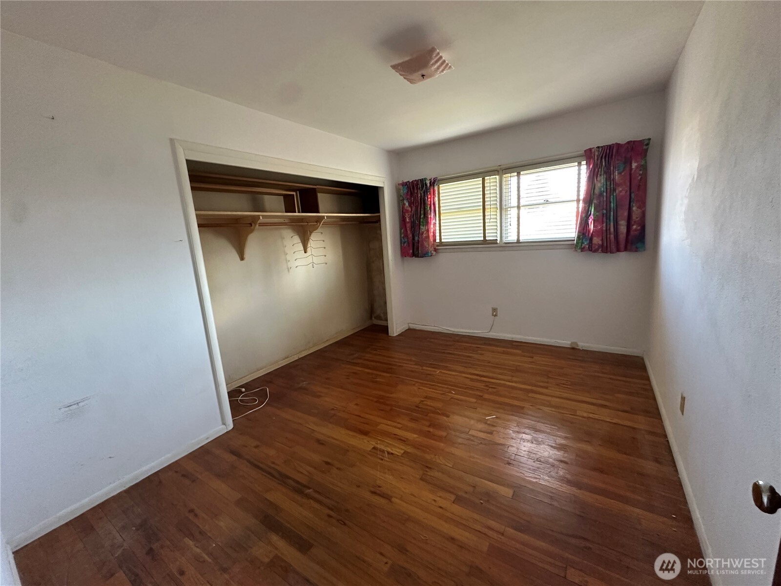 514 S Schneirla Street Property Photo 9