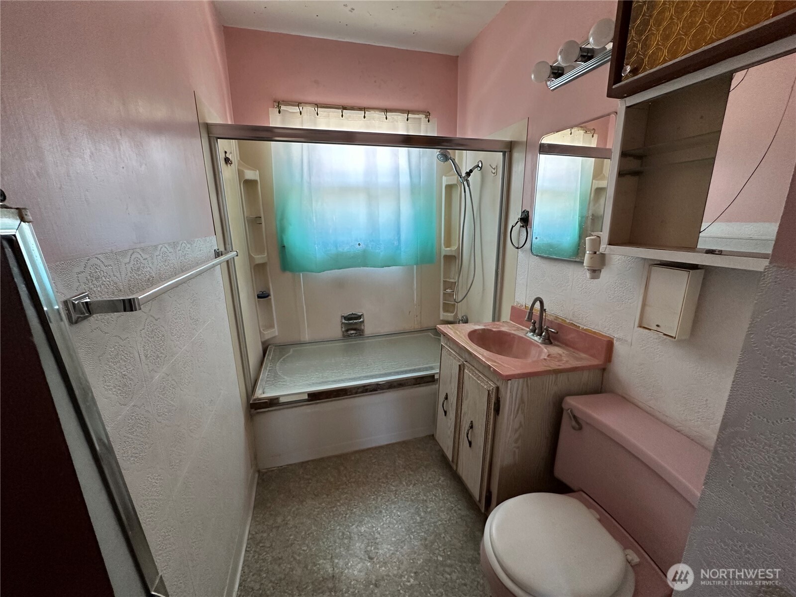 514 S Schneirla Street Property Photo 10