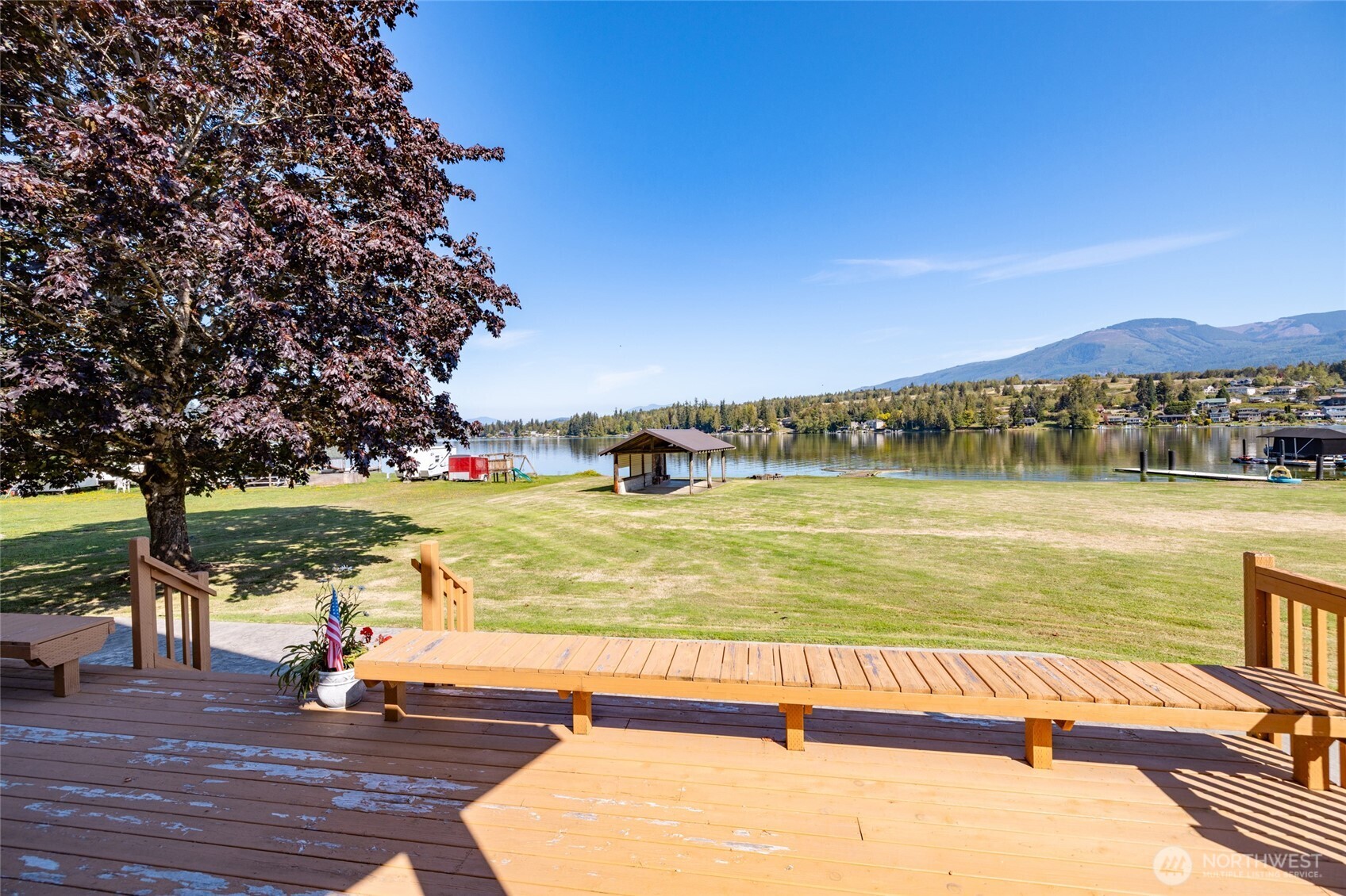 18281 W Big Lake Boulevard Property Photo 2