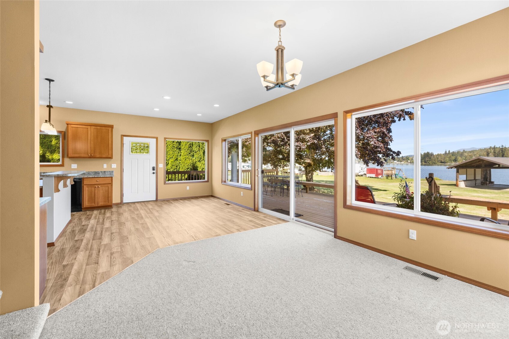 18281 W Big Lake Boulevard Property Photo 6