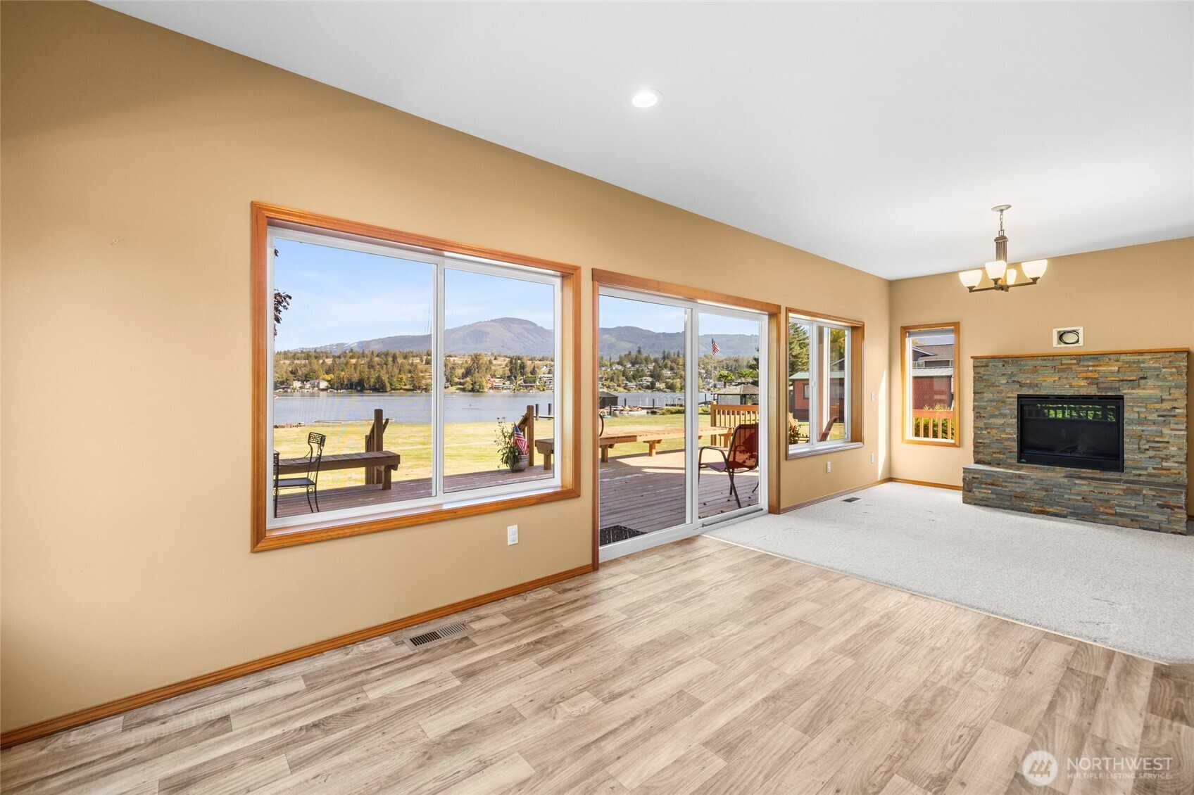 18281 W Big Lake Boulevard Property Photo 8