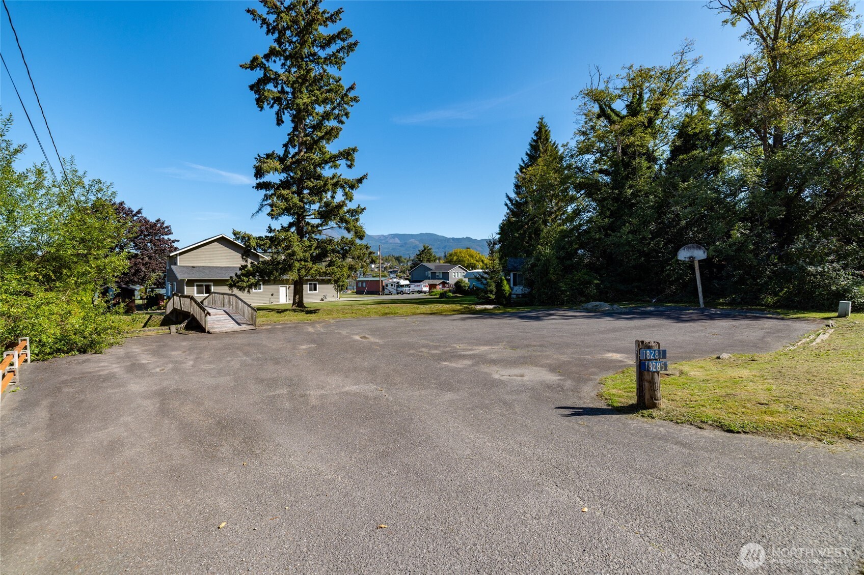 18281 W Big Lake Boulevard Property Photo 32