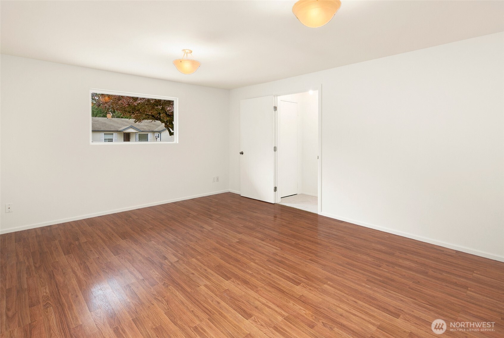 2418 74th Street Property Photo 15