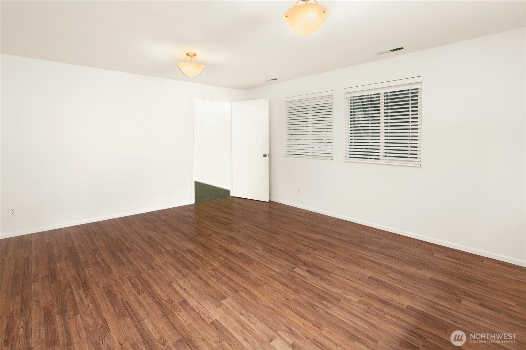 2418 74th Street Property Photo 16