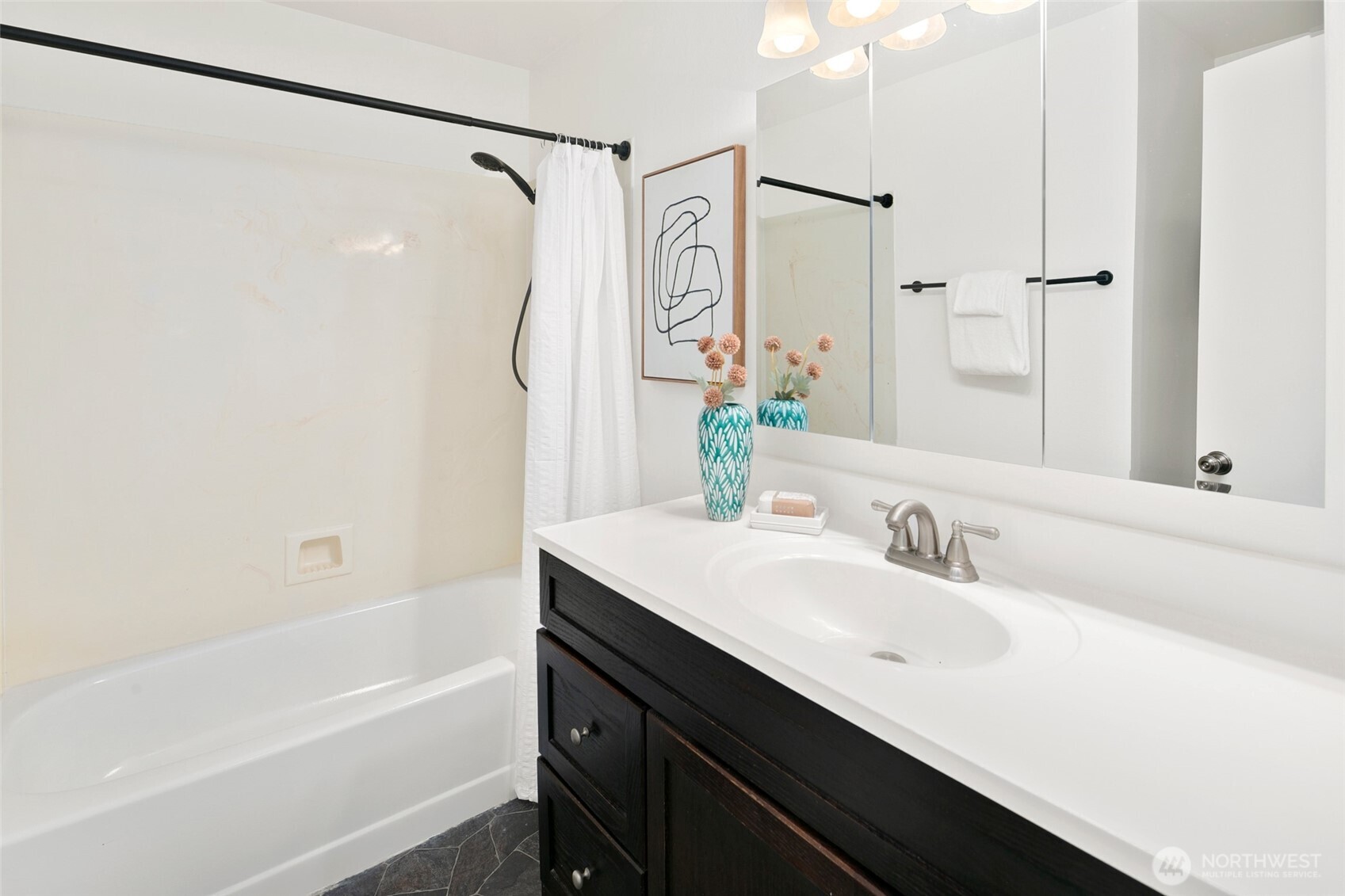 2418 74th Street Property Photo 17