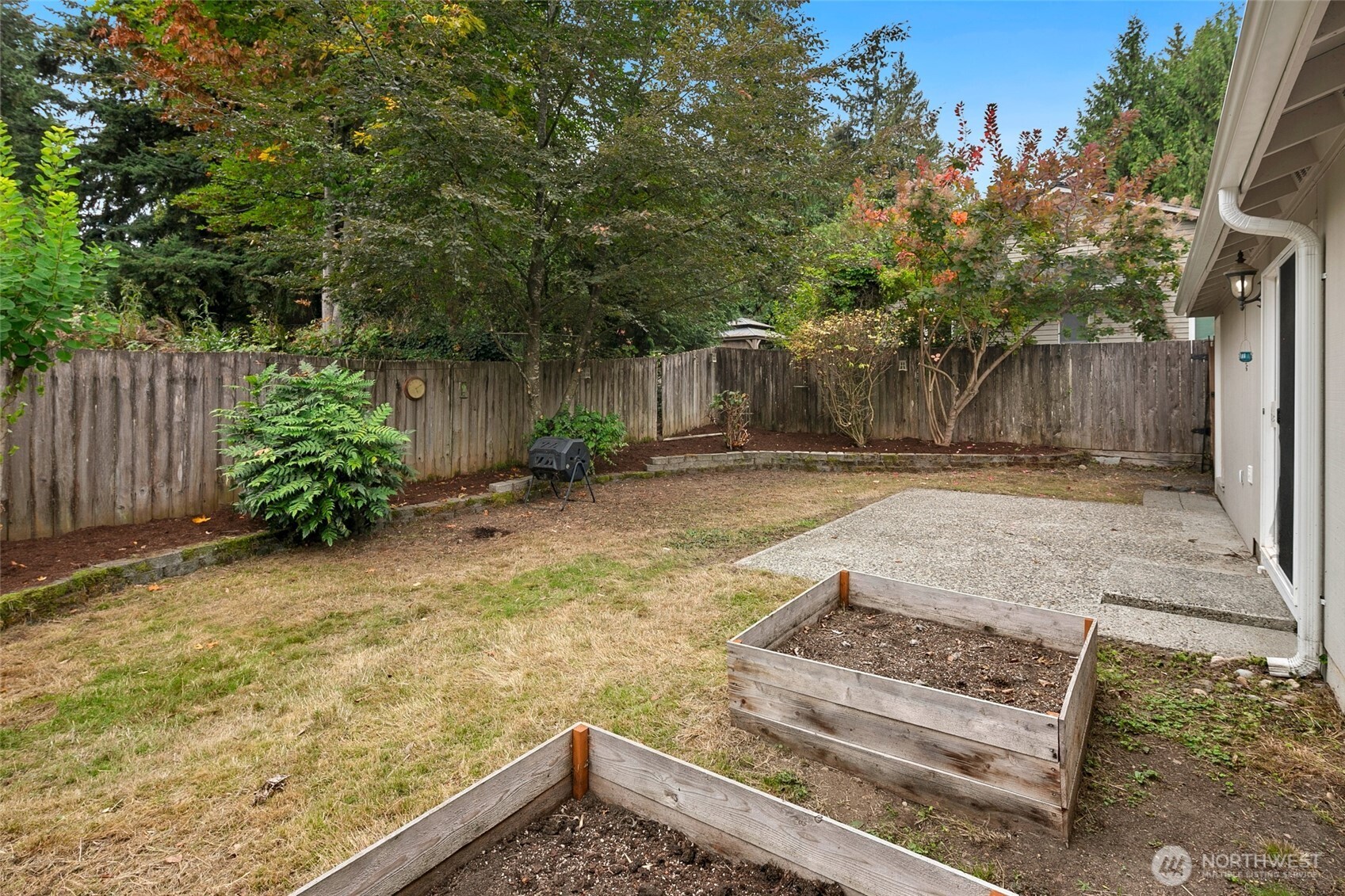 2418 74th Street Property Photo 19