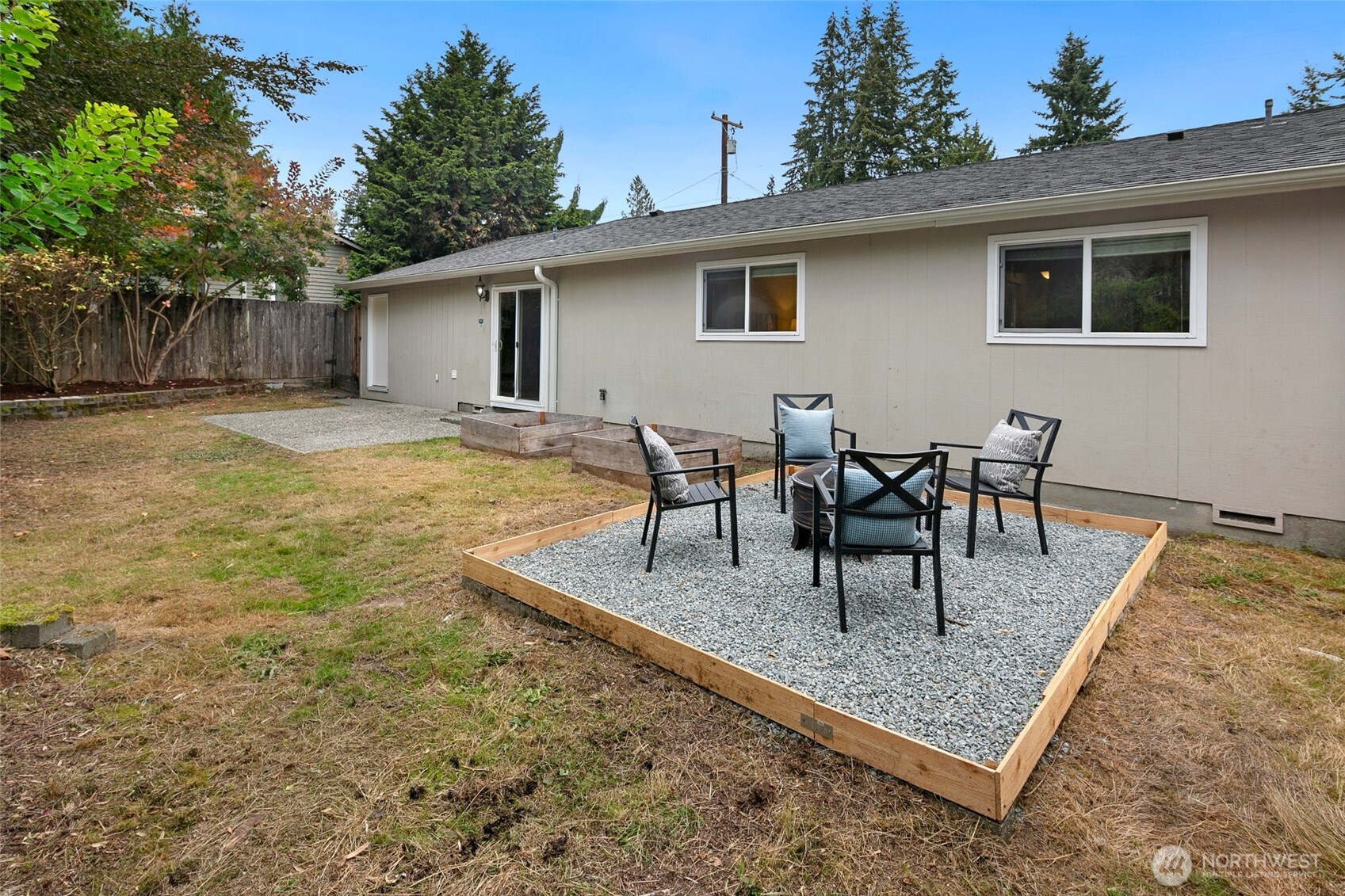 2418 74th Street Property Photo 21