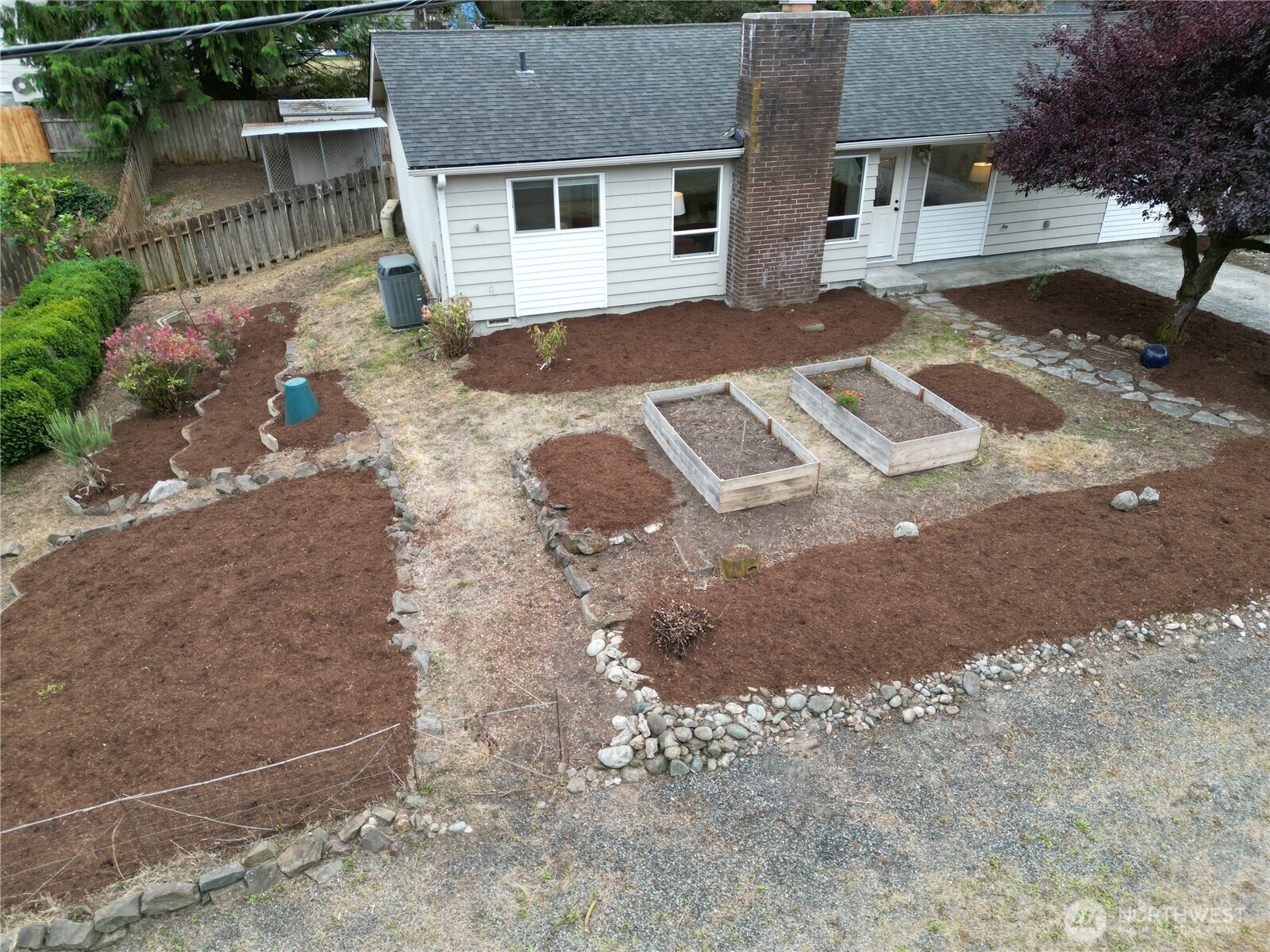 2418 74th Street Property Photo 23