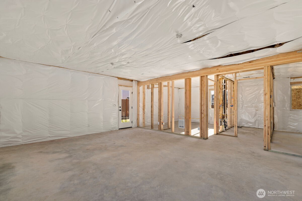 2063 169th Street Property Photo 33
