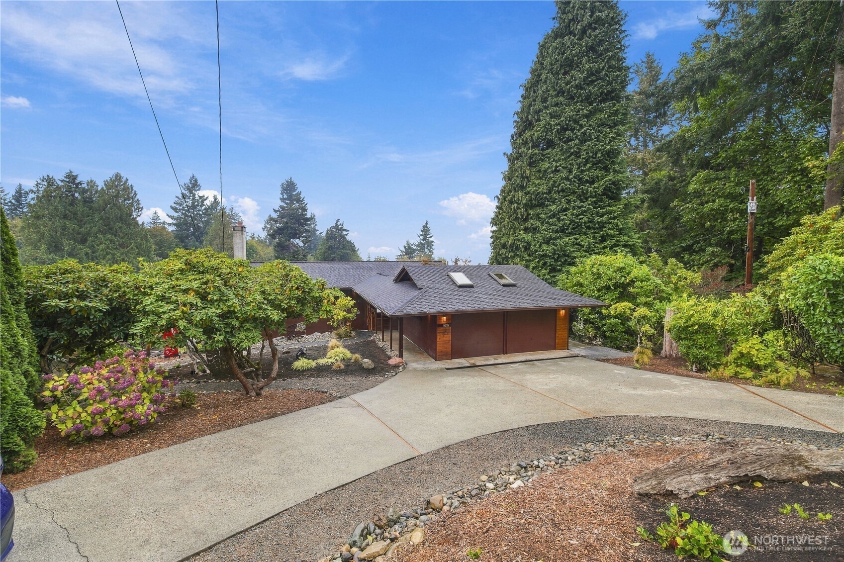 4106 Cliff Drive Property Photo 1