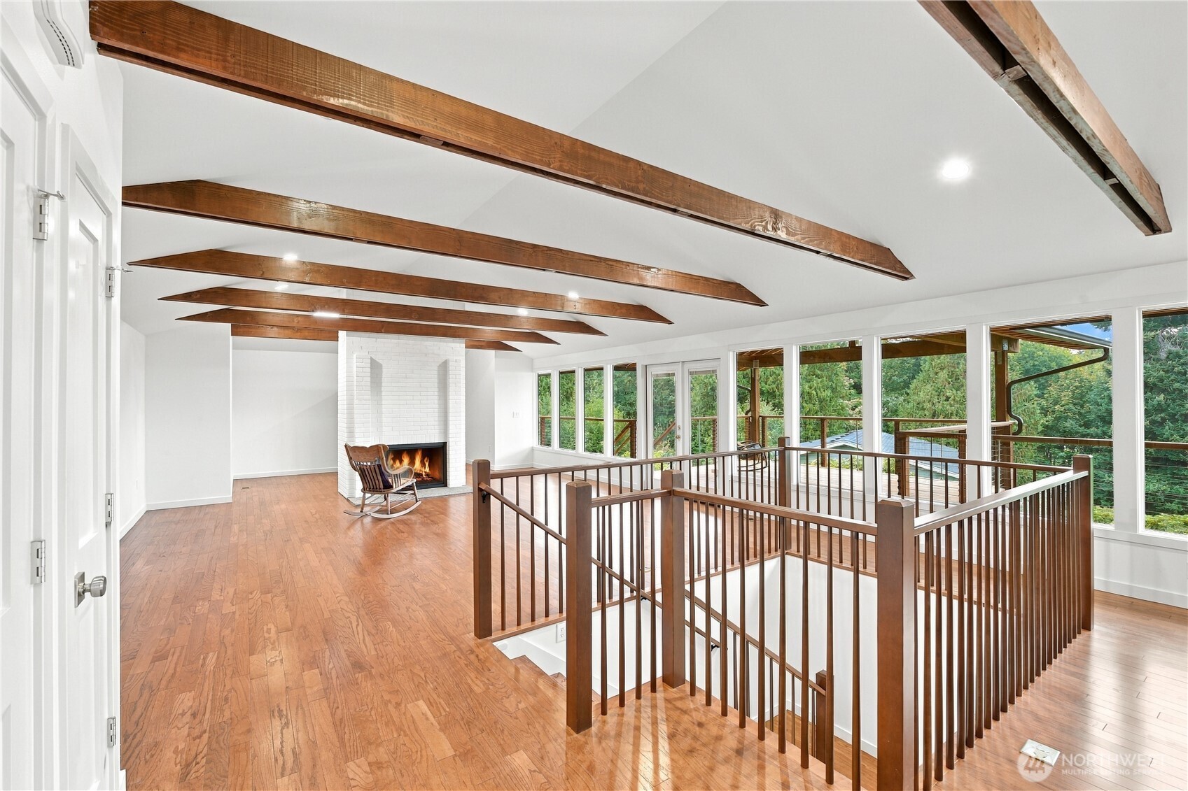 4106 Cliff Drive Property Photo 4