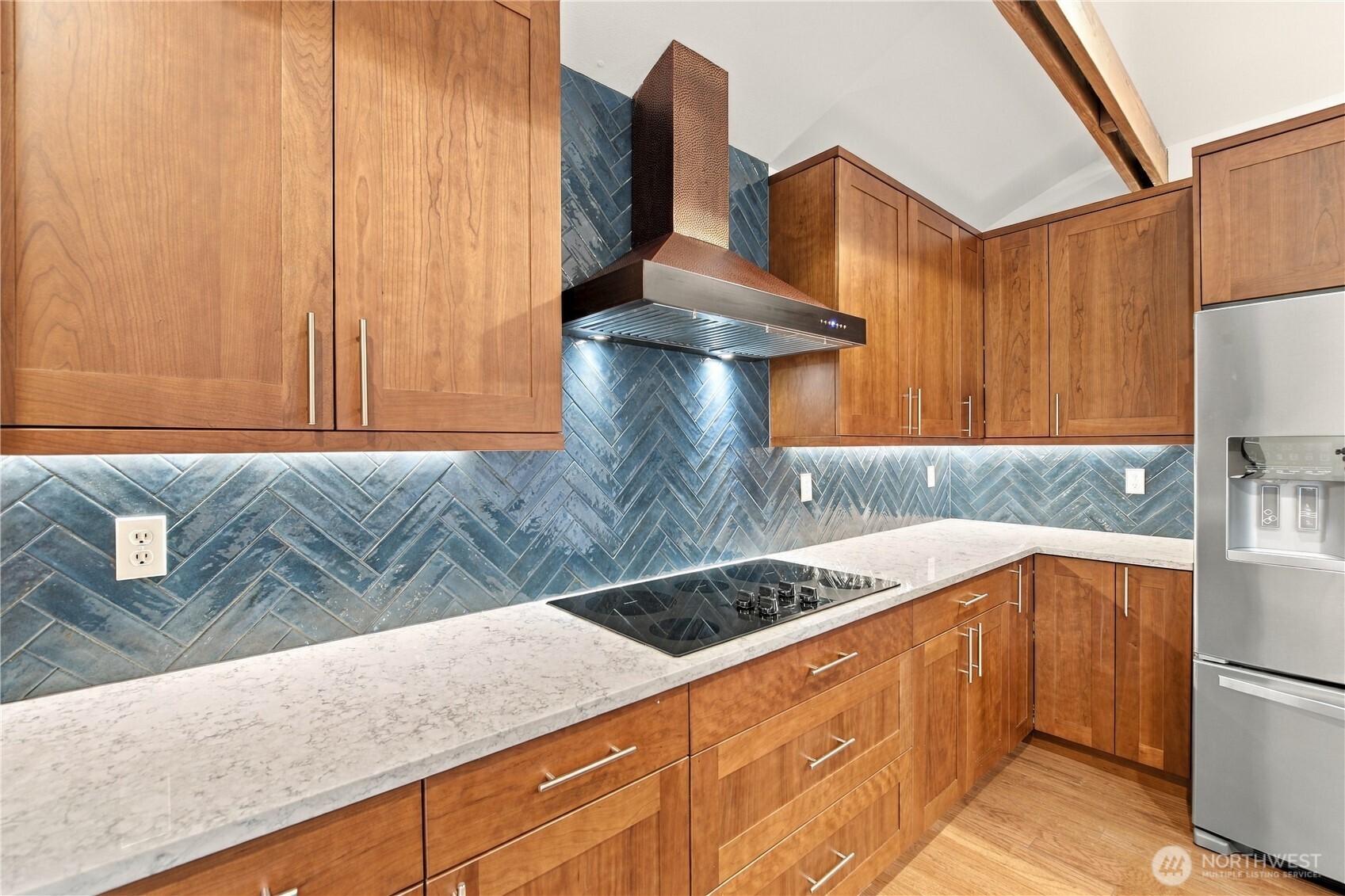 4106 Cliff Drive Property Photo 6