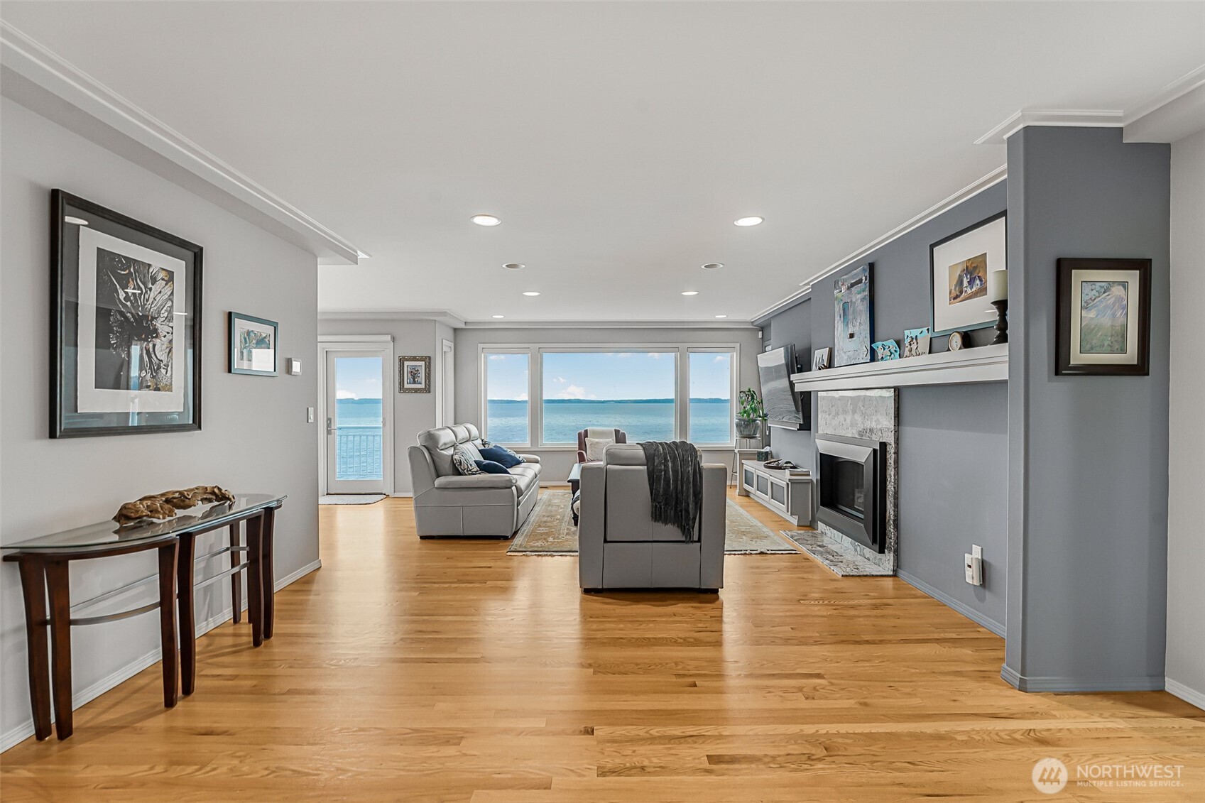 1106 Bayshore Drive Property Photo 3