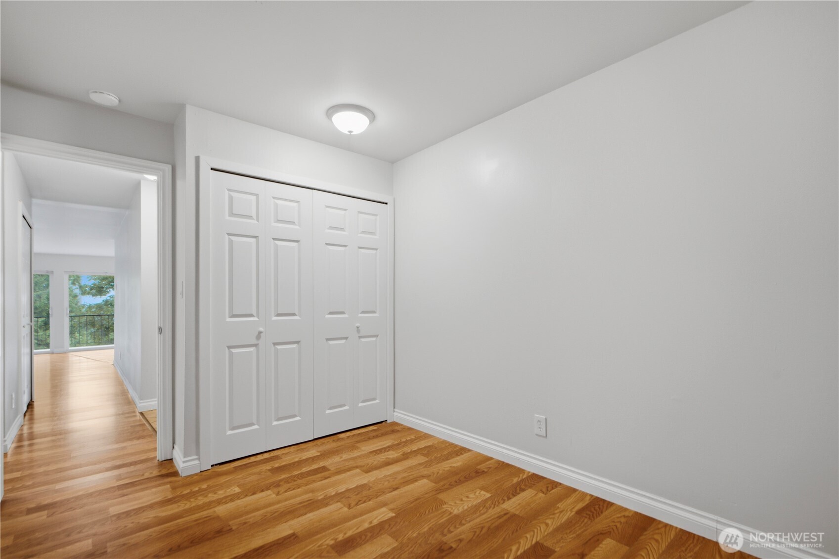 321 Bellevue Way 203 Property Photo 14