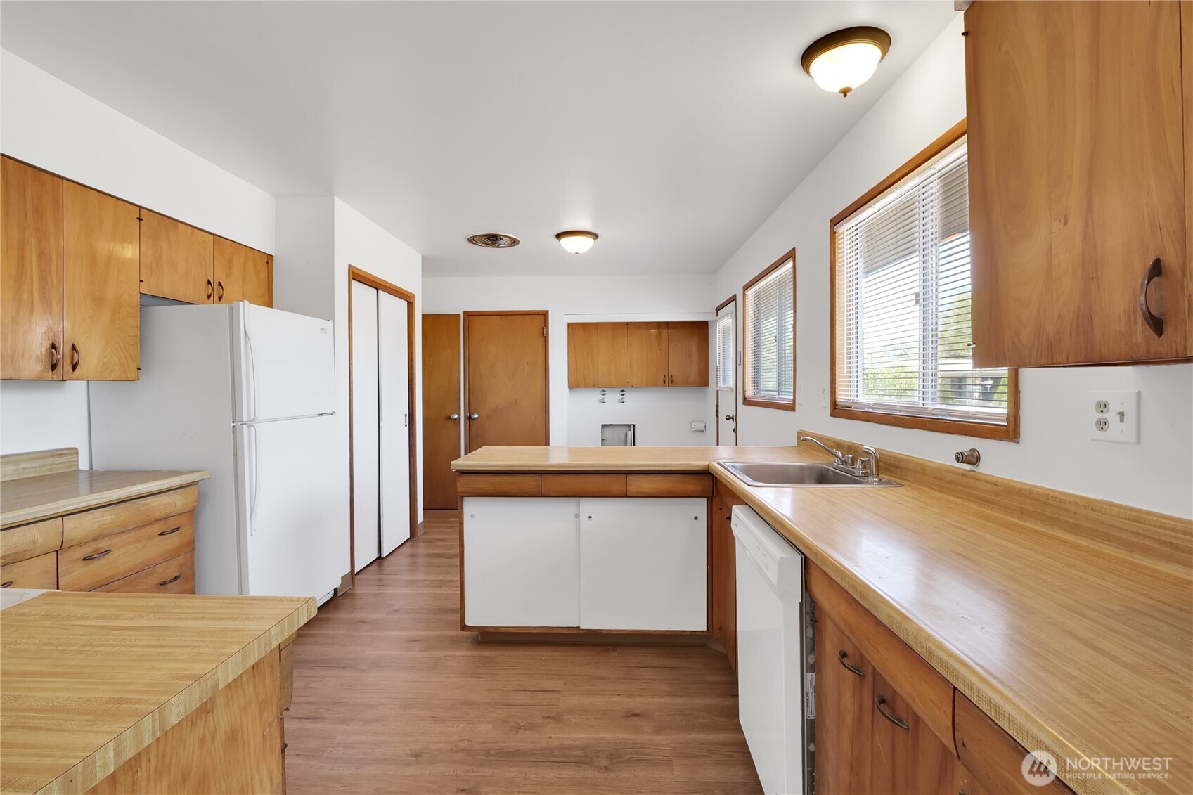 9023 Mcconnell Drive A Property Photo 13