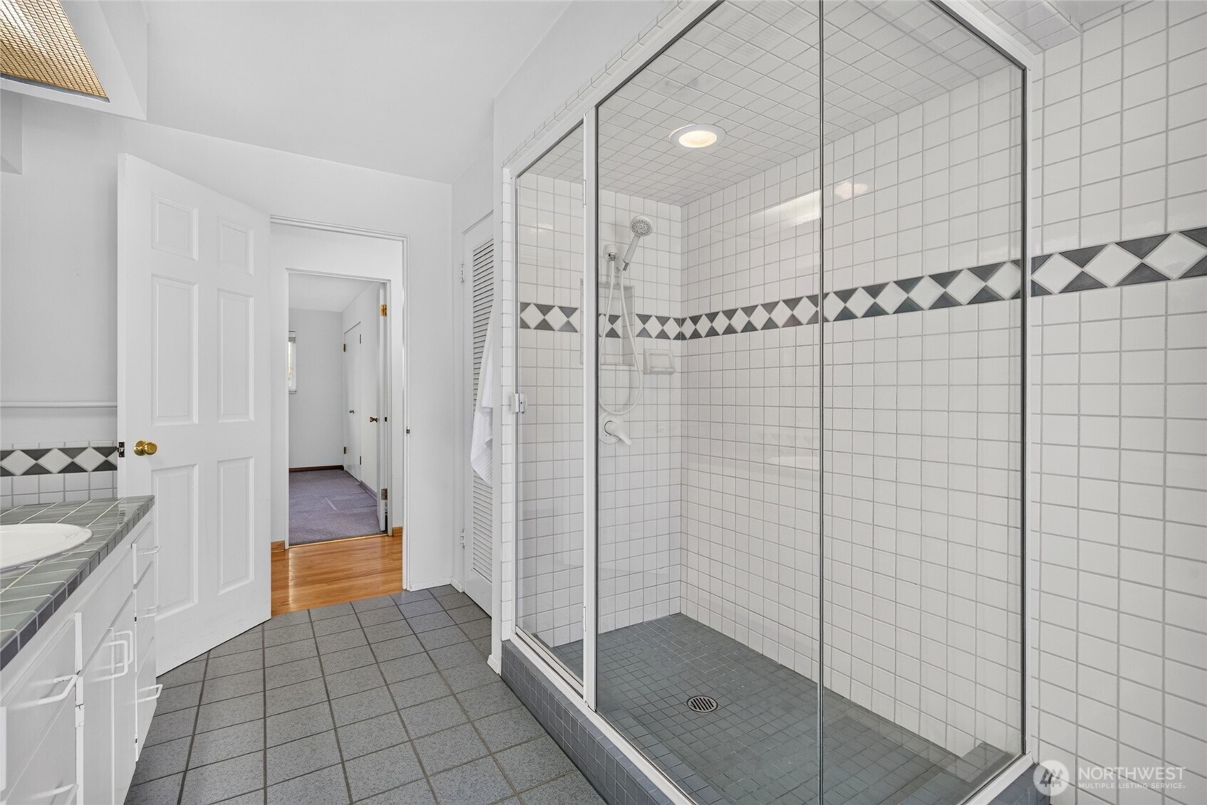 1455 Nw 188th Street Property Photo 17