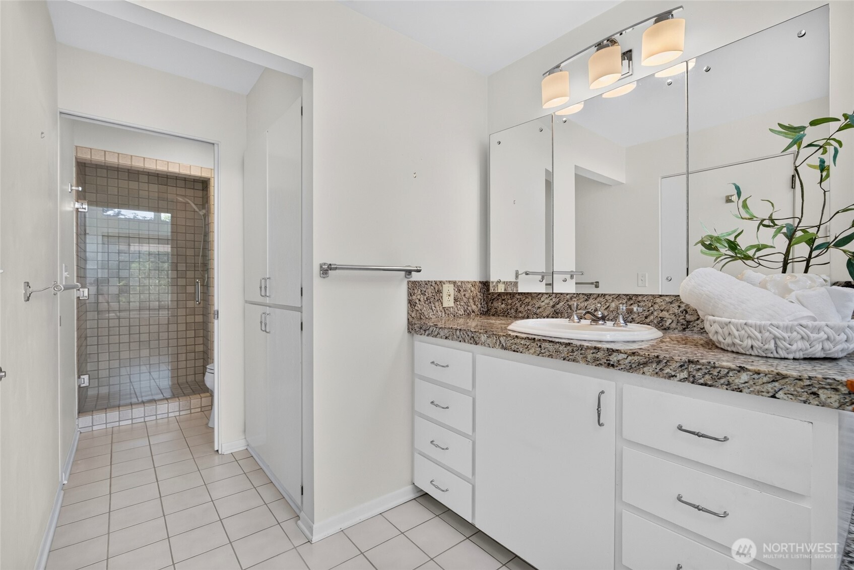 1455 Nw 188th Street Property Photo 23