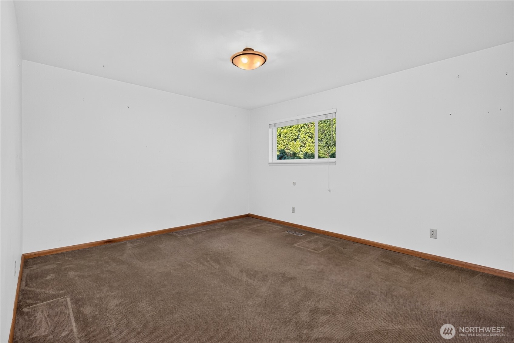 1455 Nw 188th Street Property Photo 25