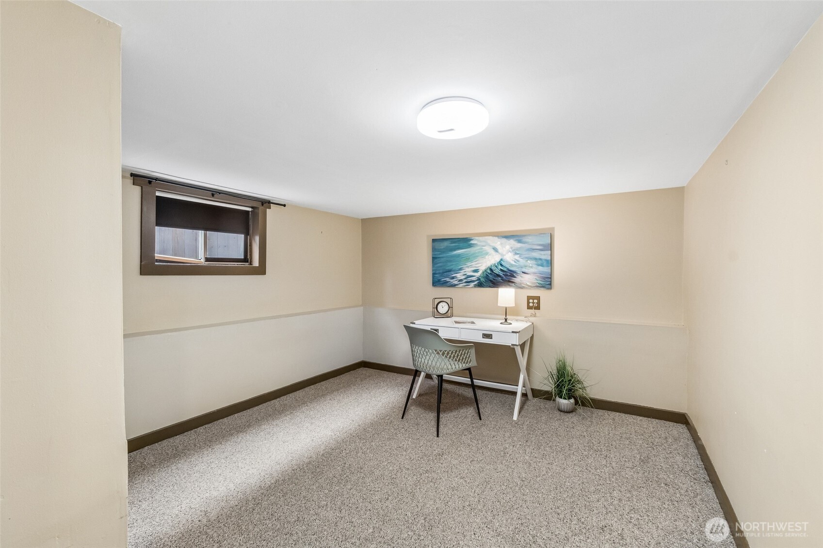 4808 S Othello Street Property Photo 16