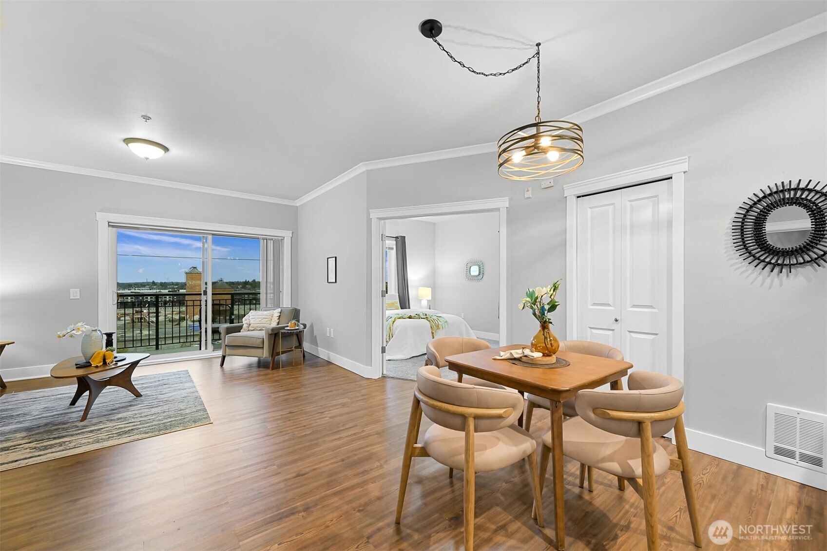 1015 Railroad Avenue 418 Property Photo 11