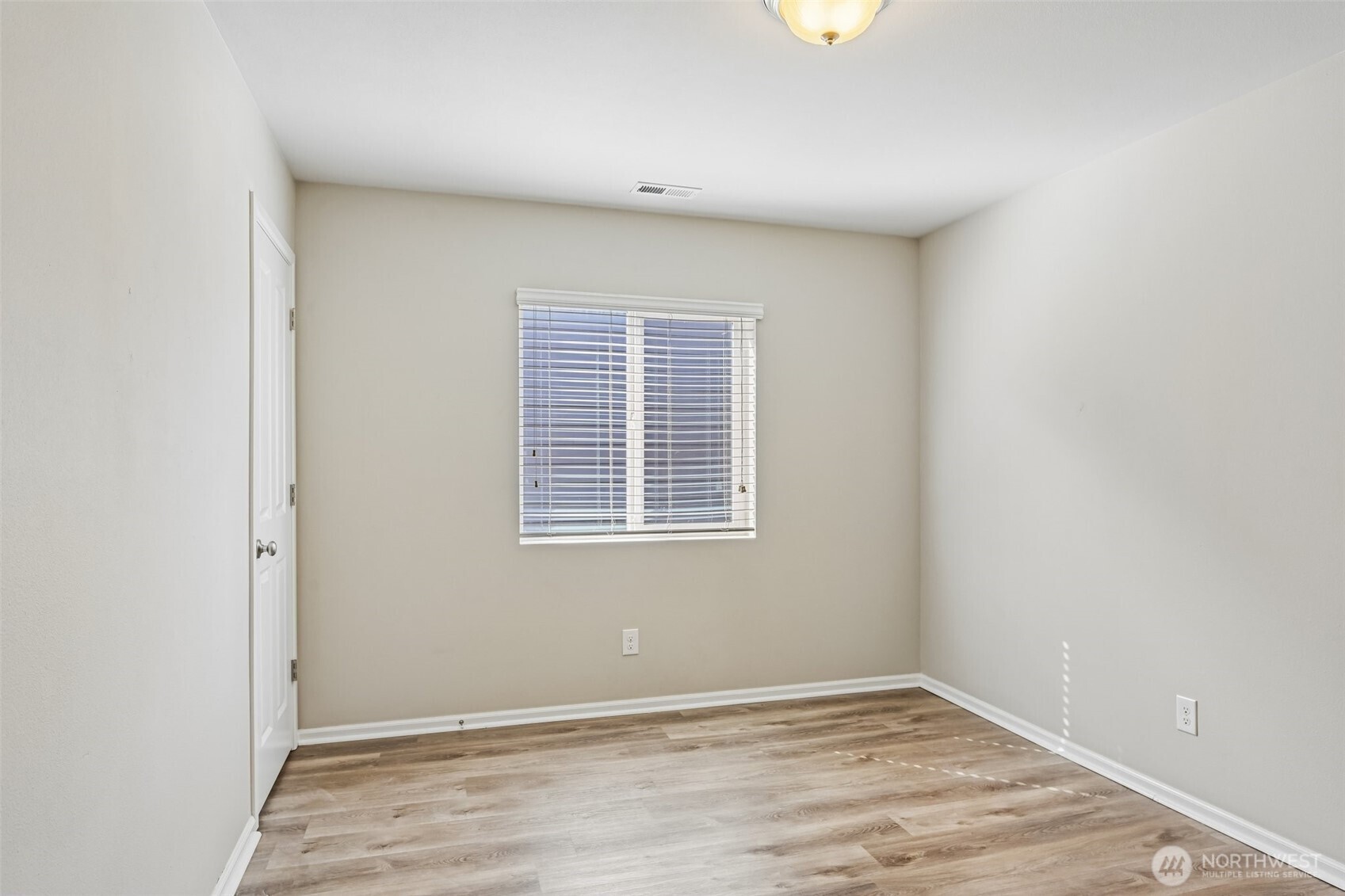 18827 105th Avenue Ct Property Photo 23