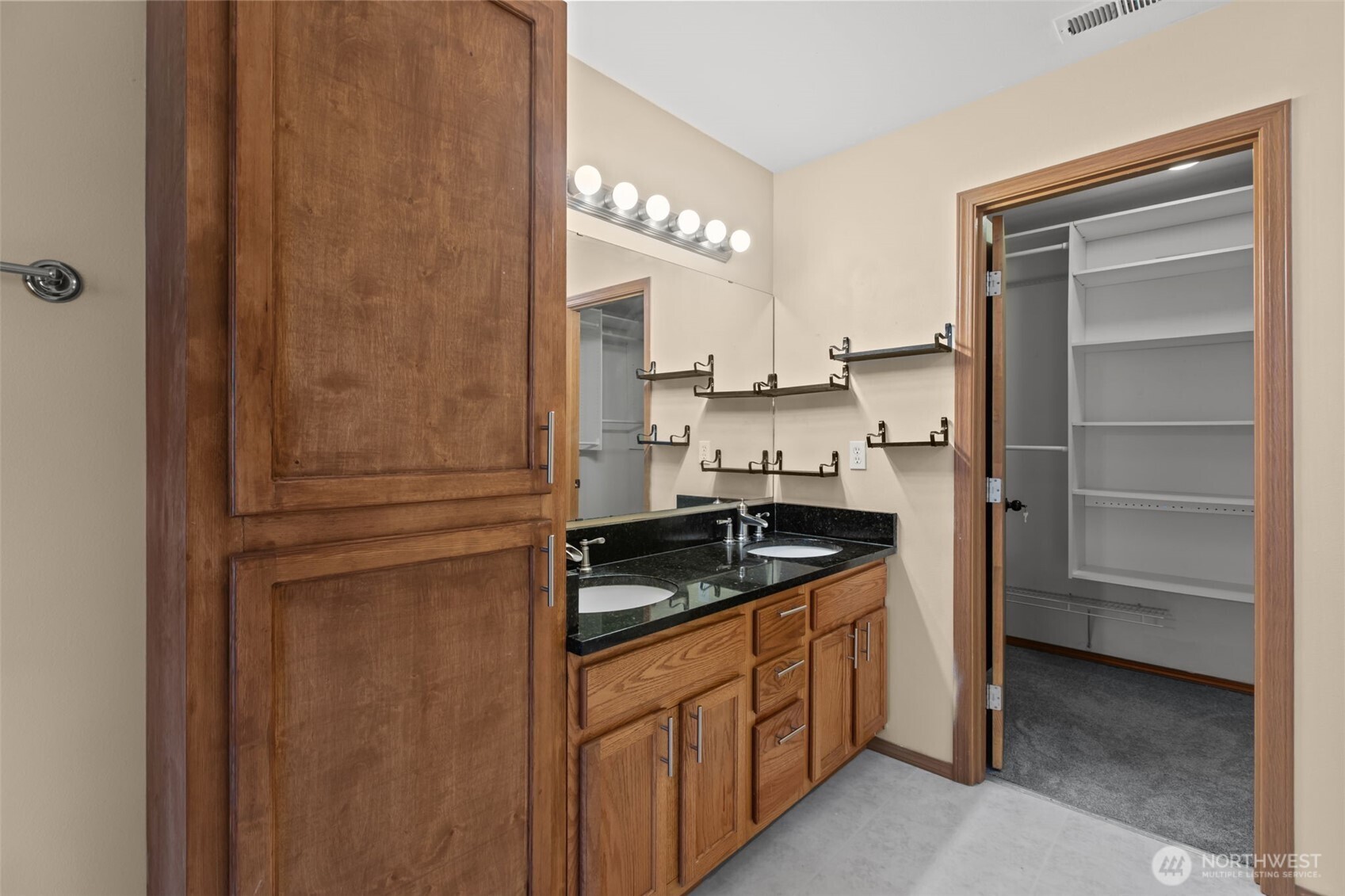 1709 202nd Street Property Photo 18