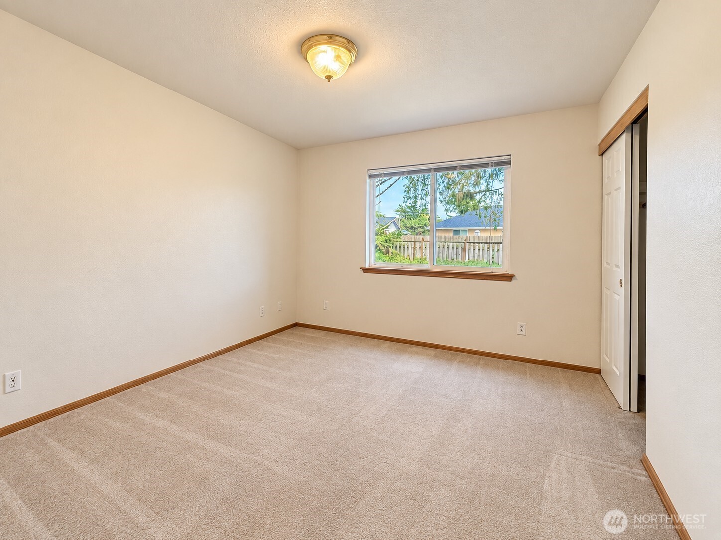 184 S Narwhal Loop Property Photo 11