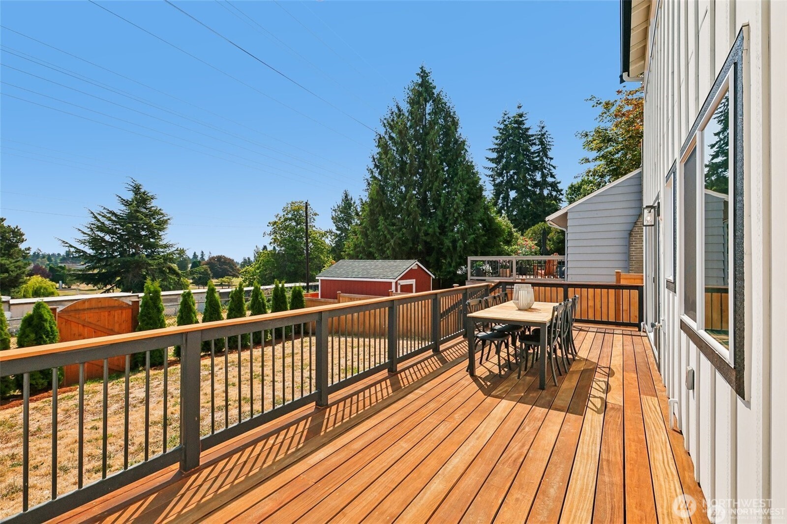 12038 N Park Avenue Property Photo 3