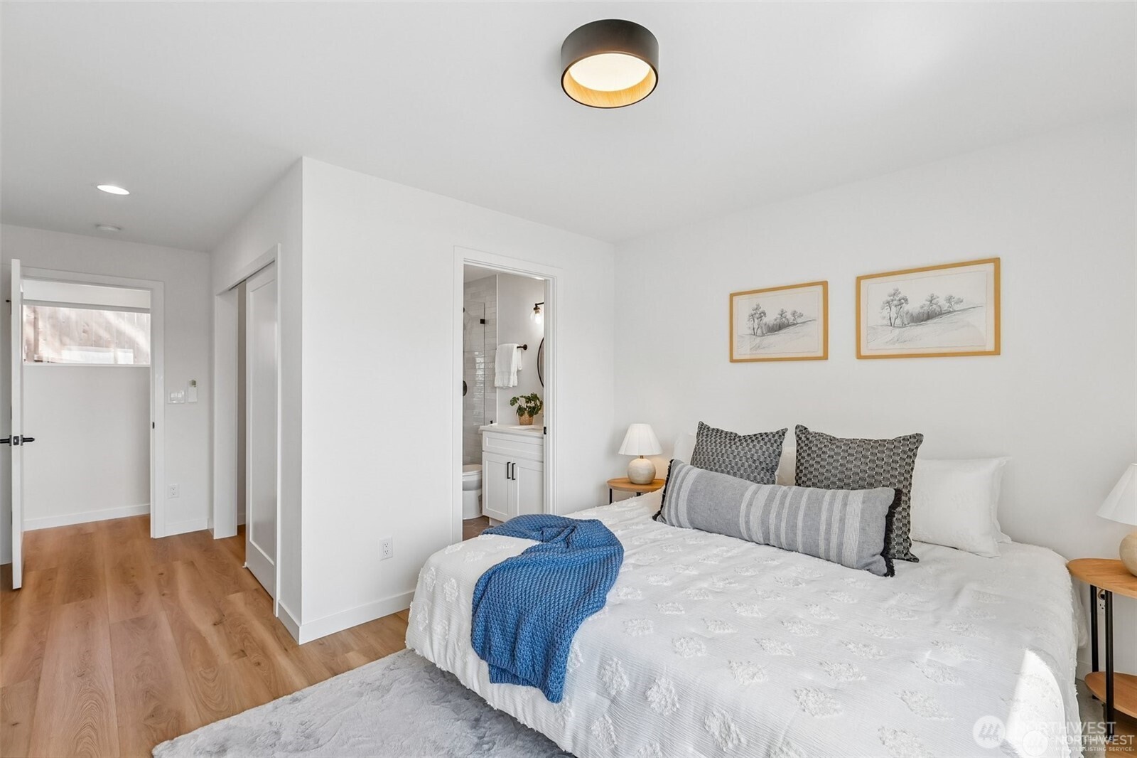 12038 N Park Avenue Property Photo 13