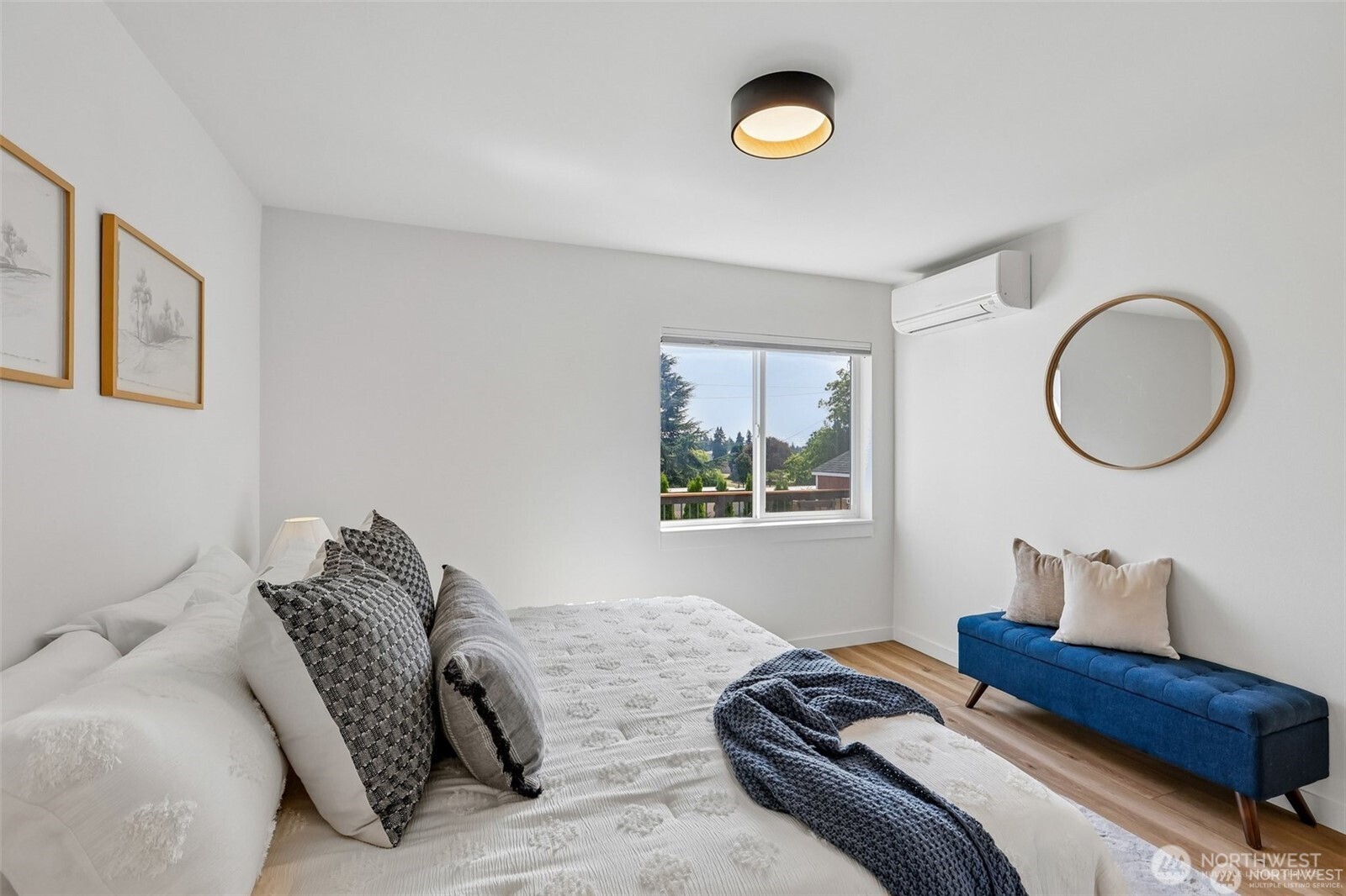 12038 N Park Avenue Property Photo 15
