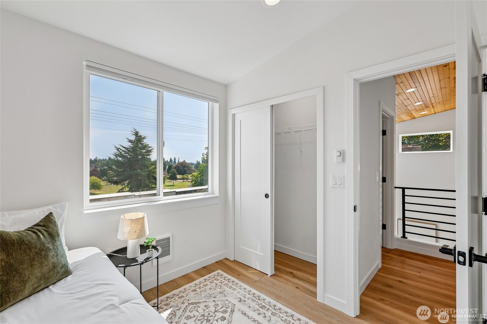 12038 N Park Avenue Property Photo 19