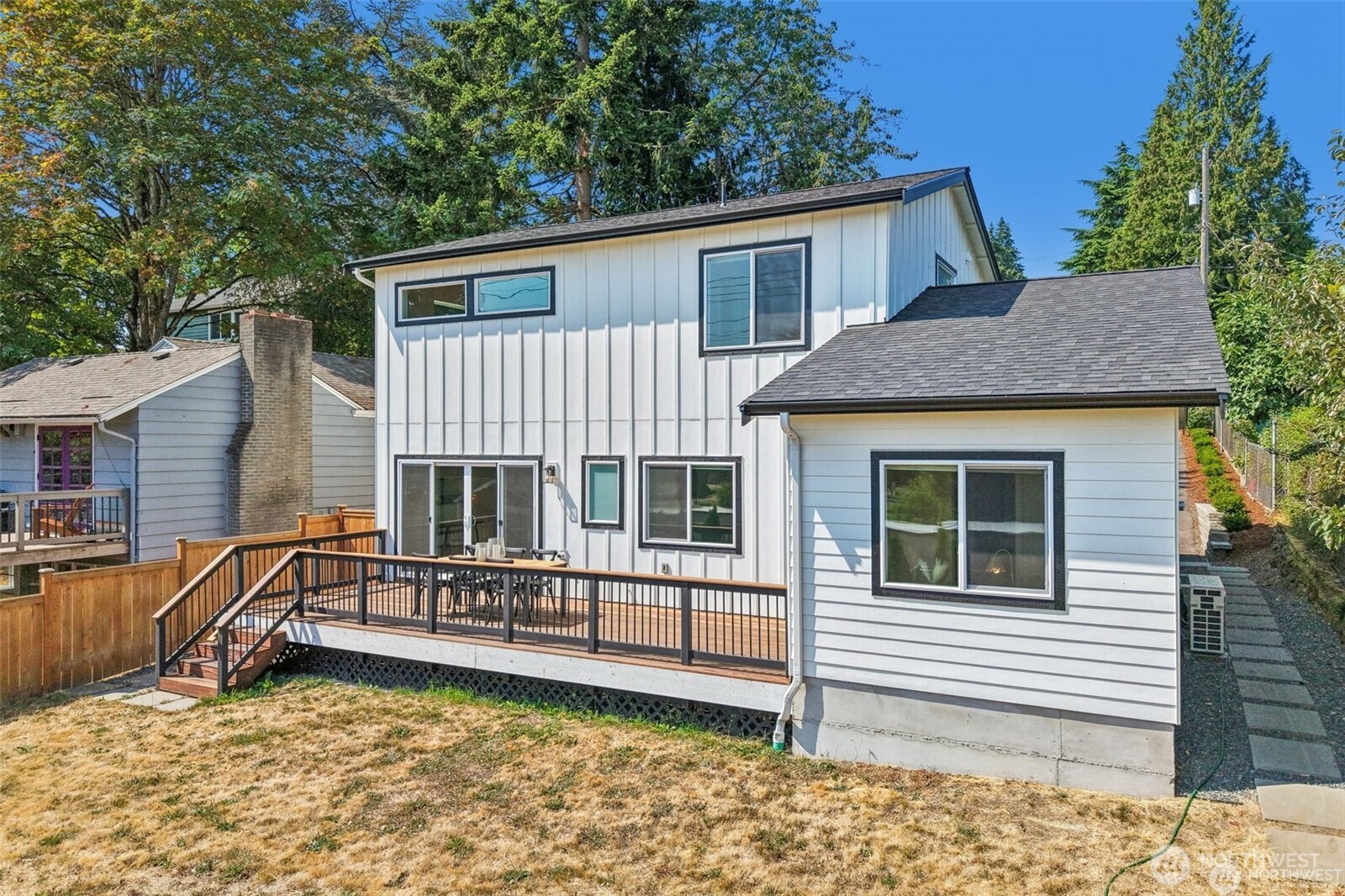 12038 N Park Avenue Property Photo 27