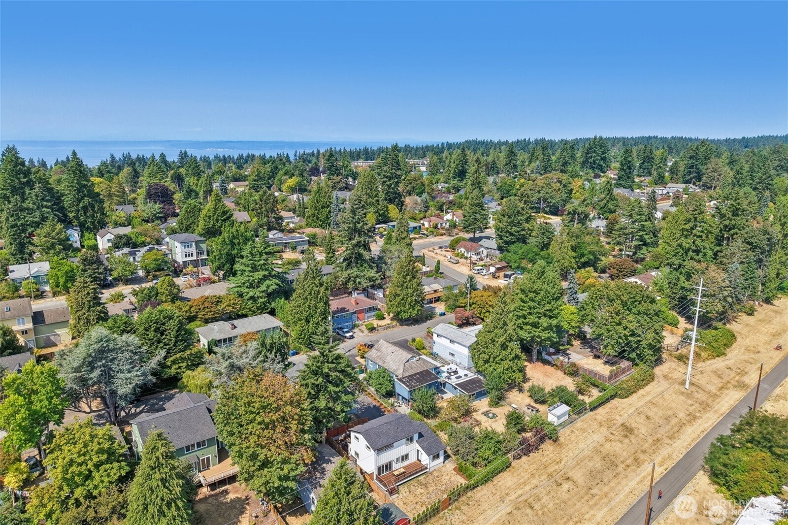 12038 N Park Avenue Property Photo 34