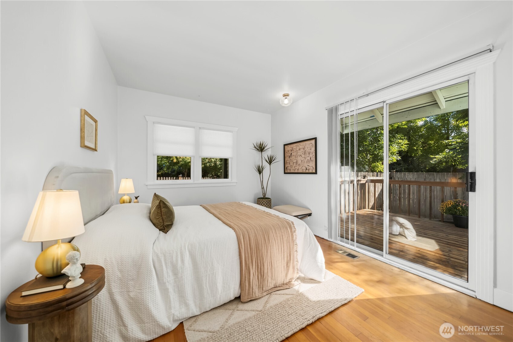917 Garrison Street Property Photo 17