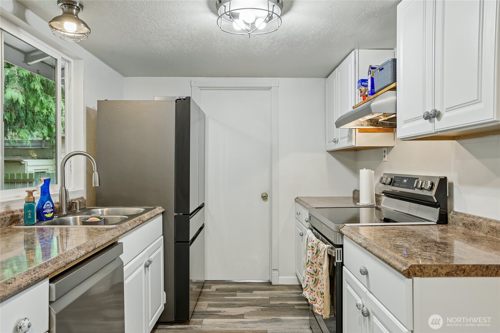 20414 54th Avenue Property Photo 8