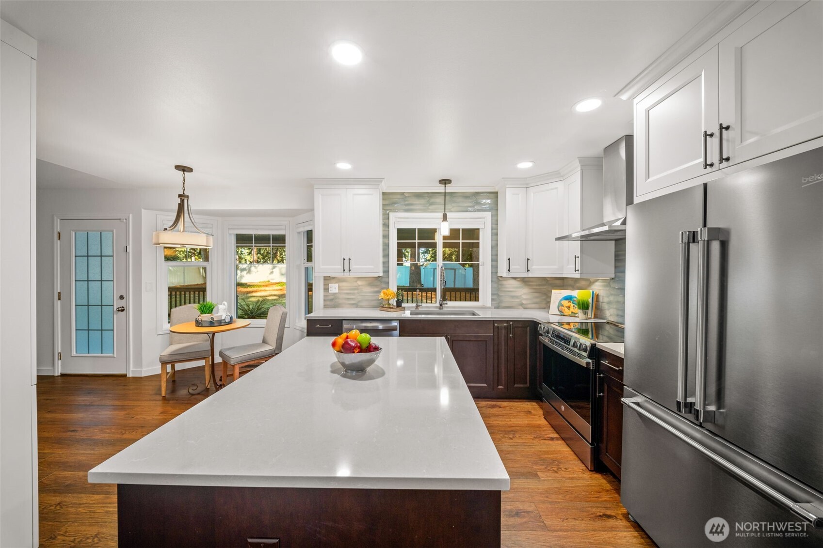 15906 Lindsay Road Property Photo 8