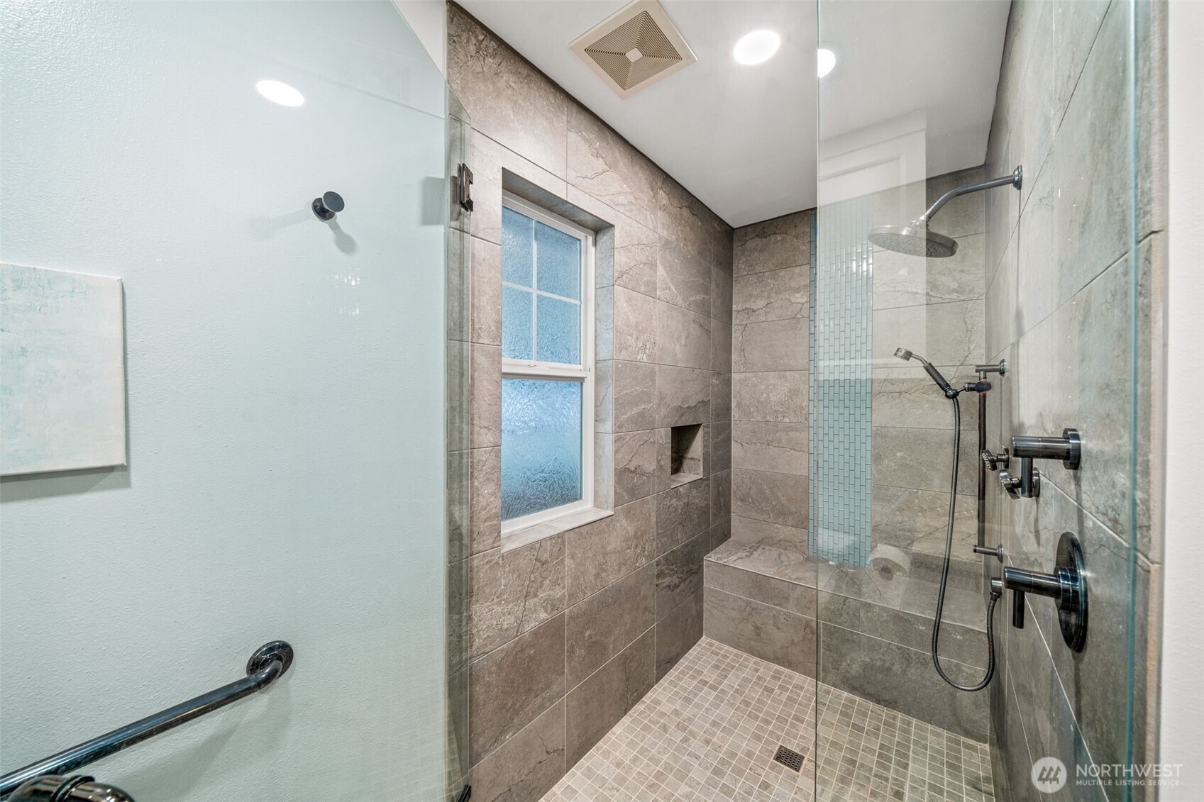 15906 Lindsay Road Property Photo 20
