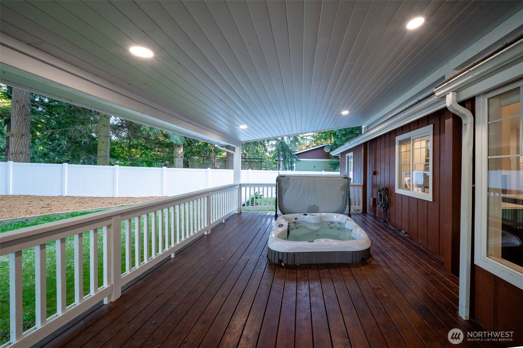 15906 Lindsay Road Property Photo 27