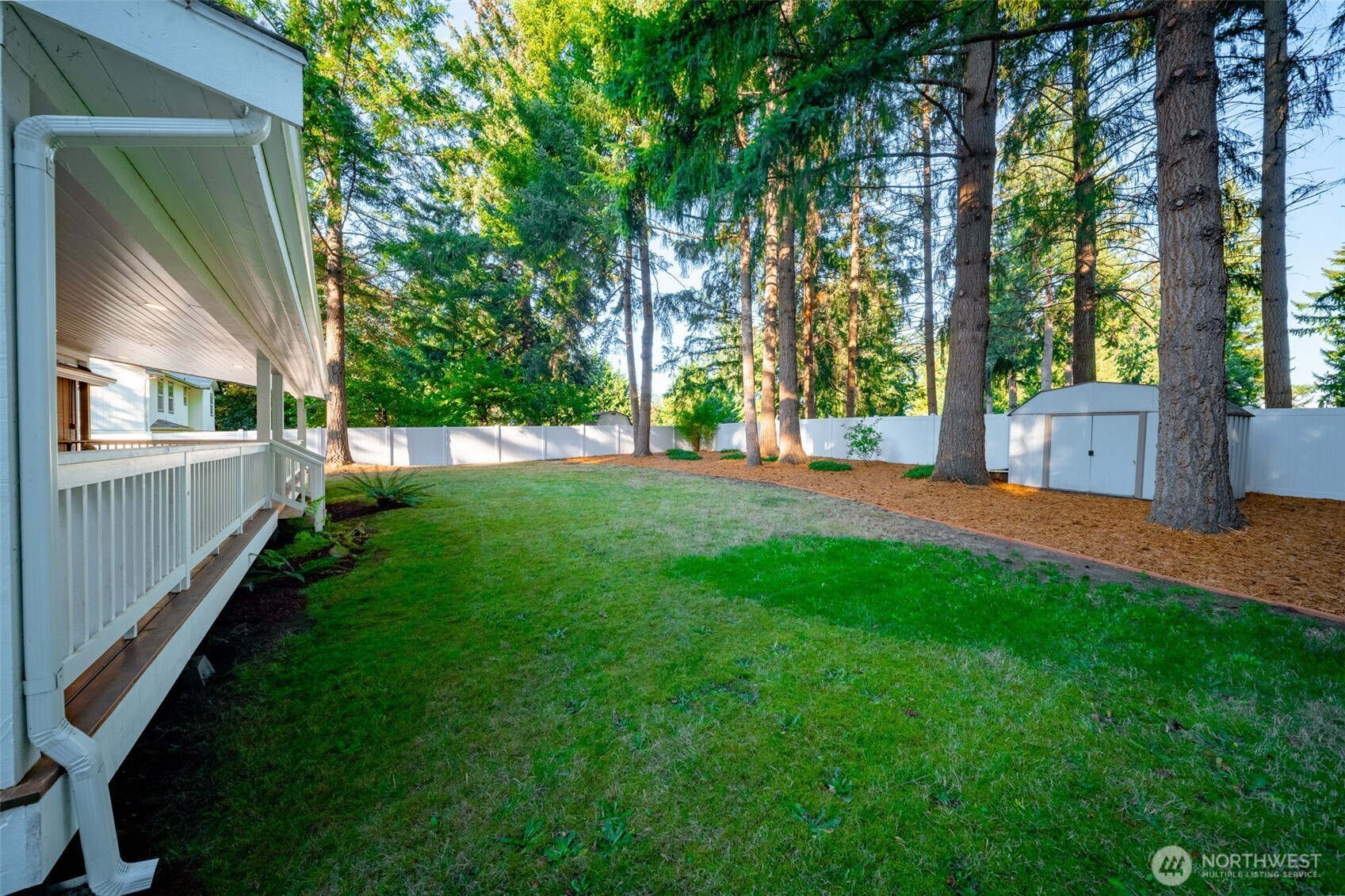 15906 Lindsay Road Property Photo 30