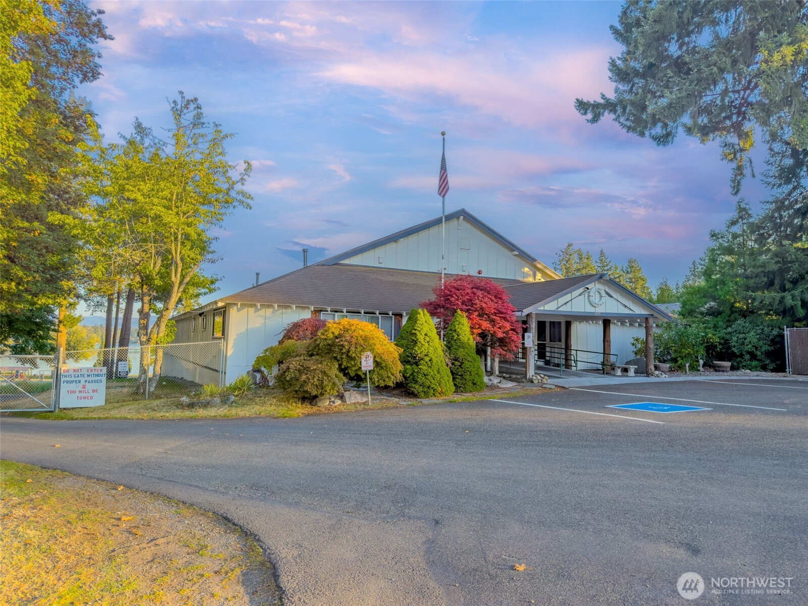 15906 Lindsay Road Property Photo 36