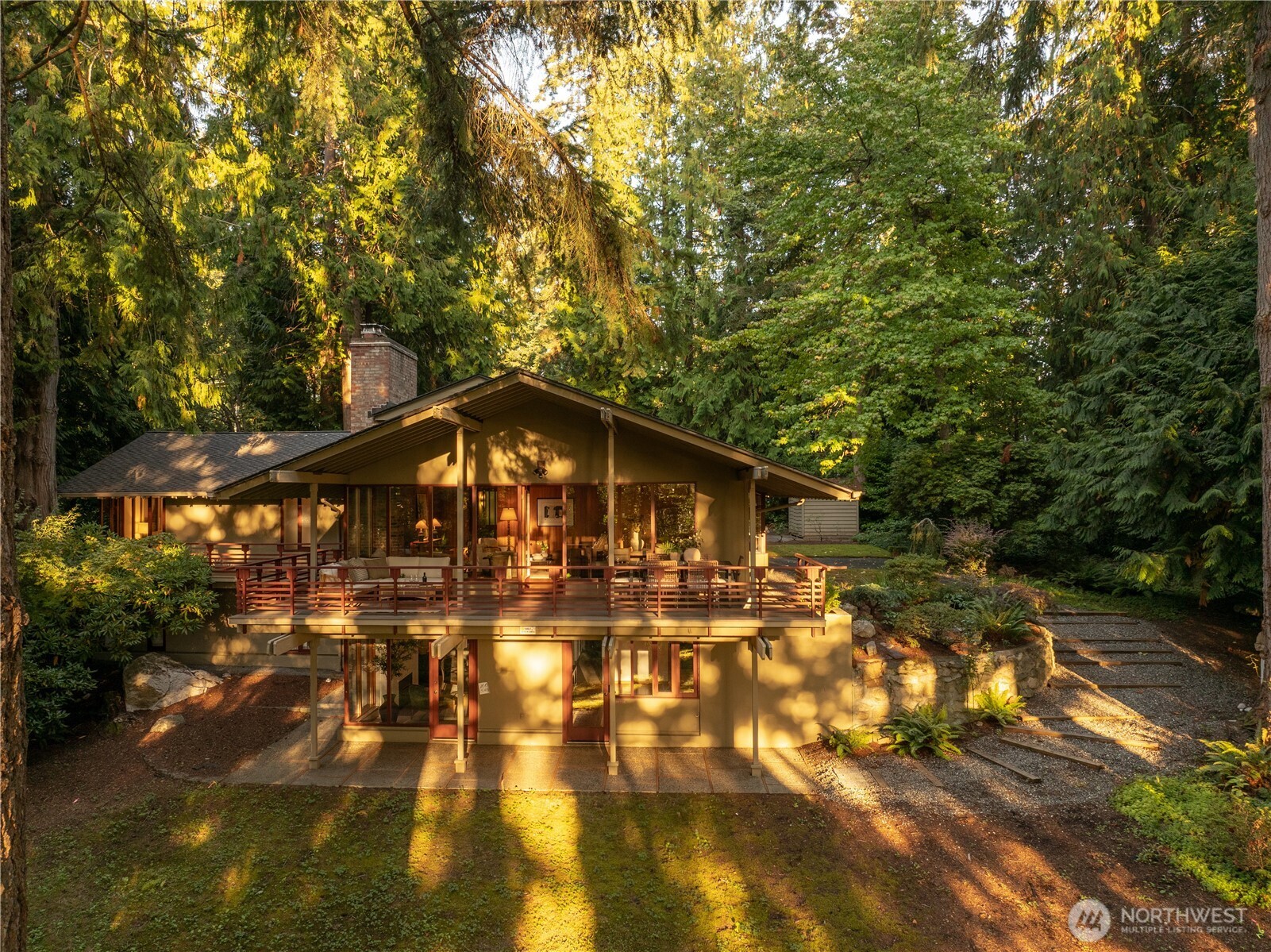 18710 88th Avenue Property Photo 1