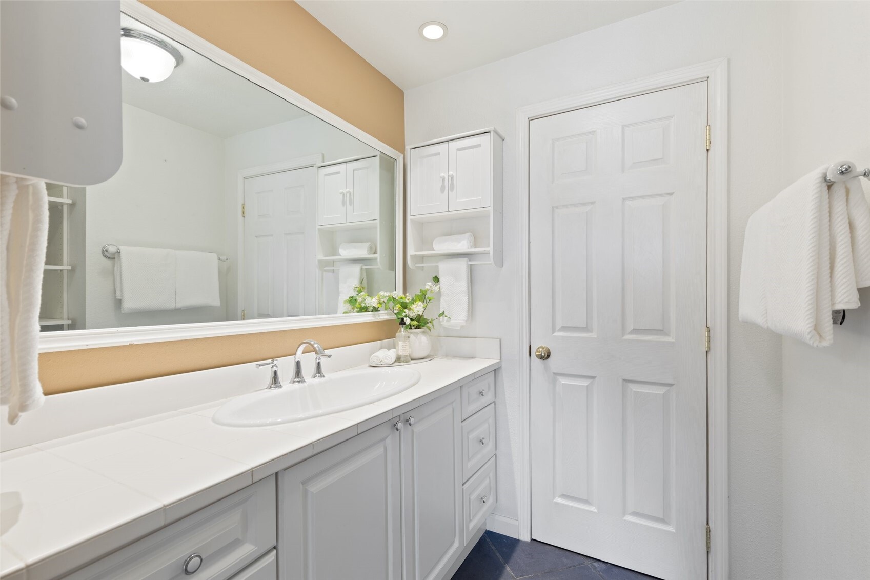 2221 Gilman Drive 104 Property Photo 18
