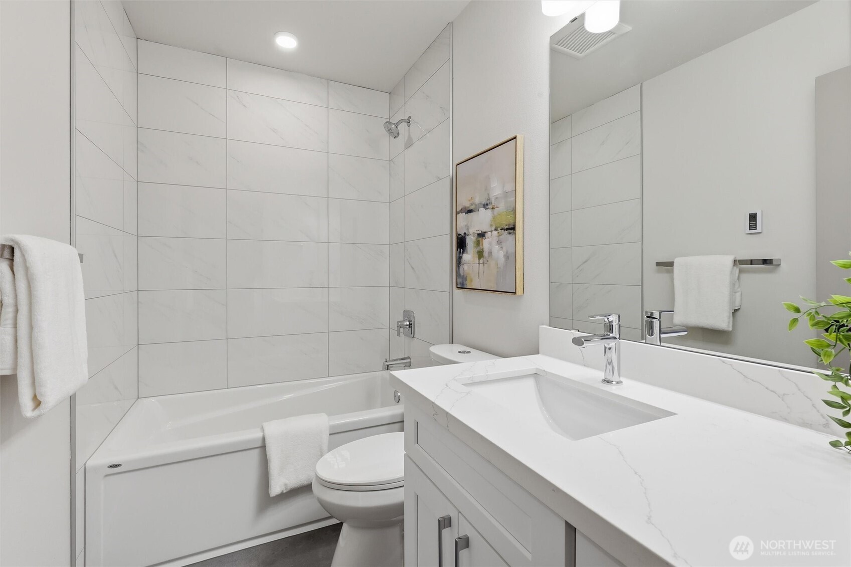14608 Corliss Avenue A Property Photo 18