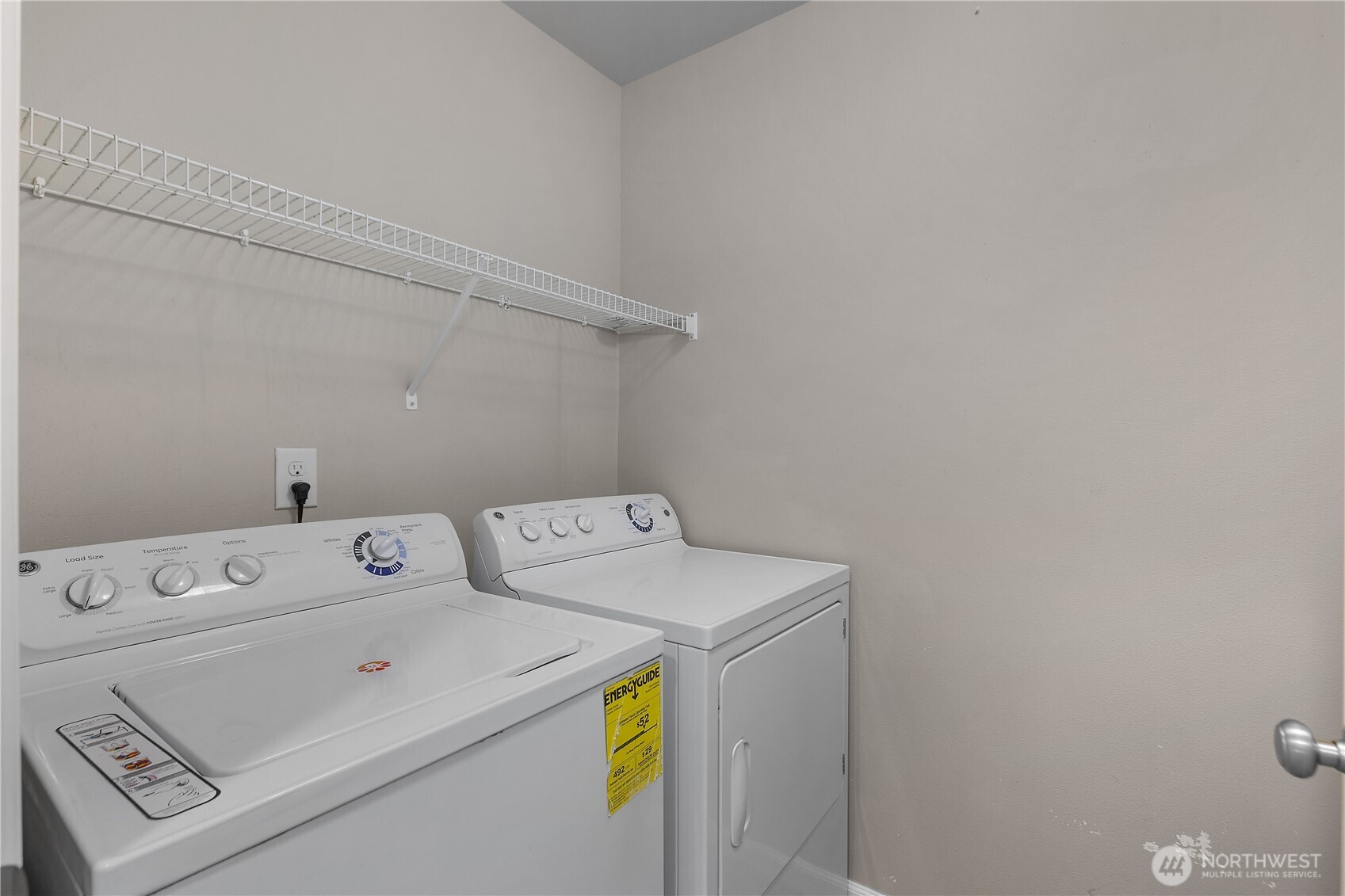 4648 Lambskin Street Property Photo 13